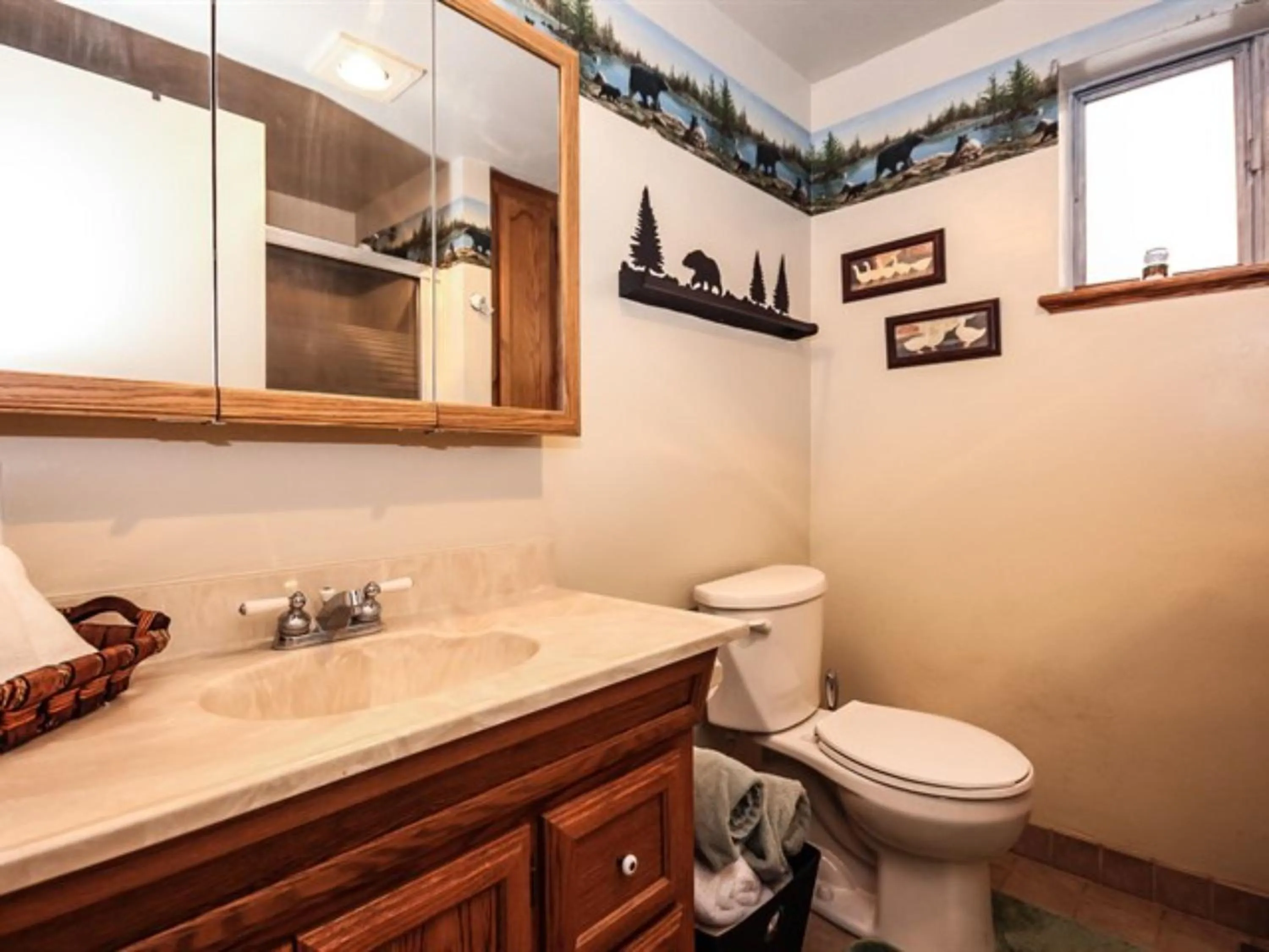 Bathroom in Idle Hours Inn - 1945 by Big Bear Vacations