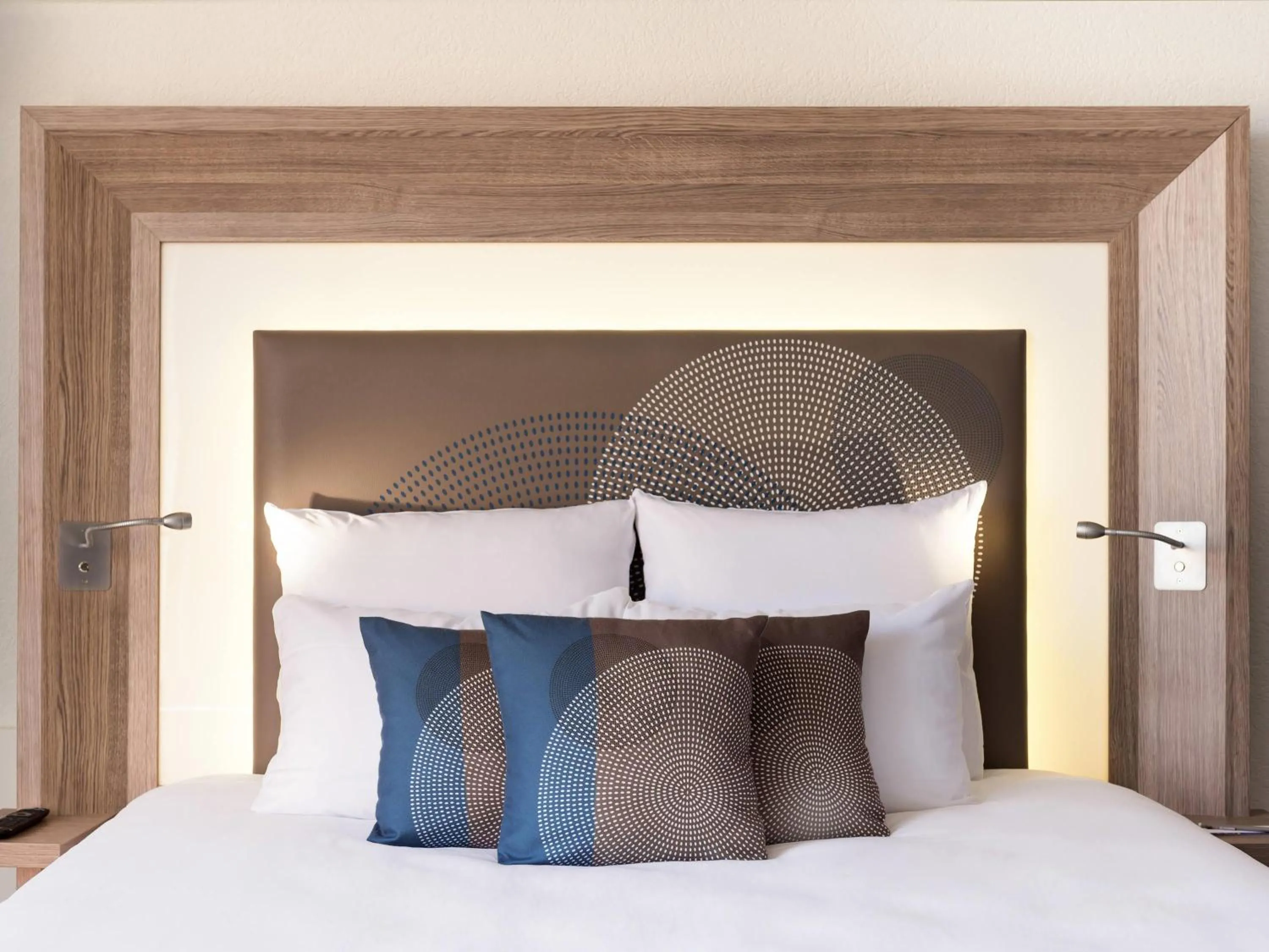 Bedroom, Bed in Novotel Genève Centre