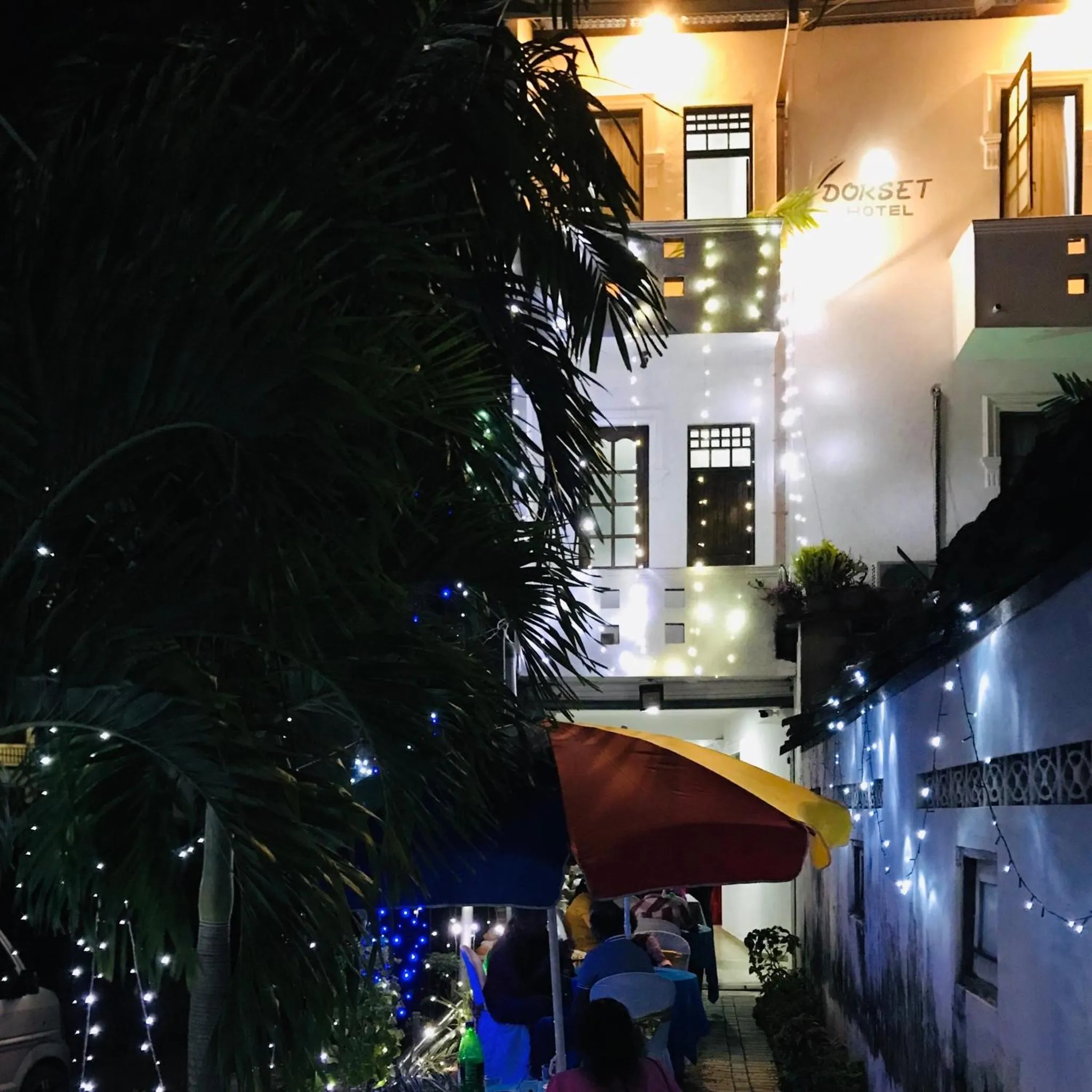 Property building in Hotel Dorset