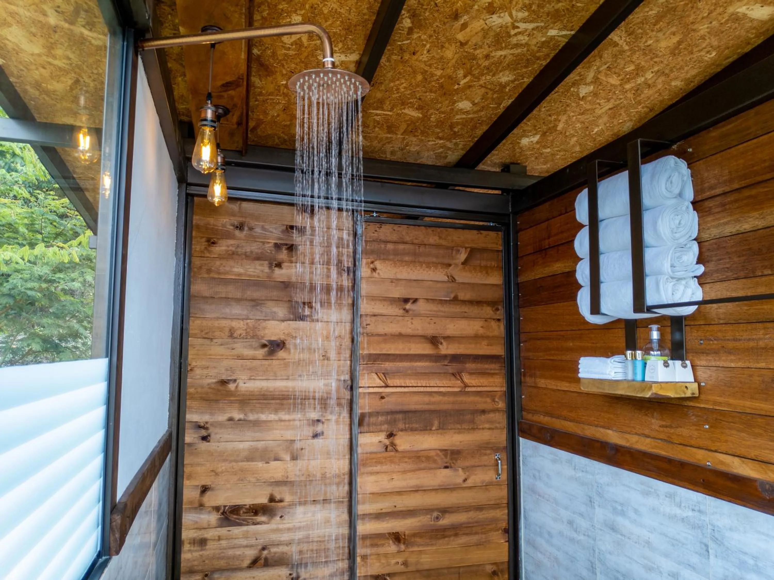 Bathroom in Natubri Ecohotel