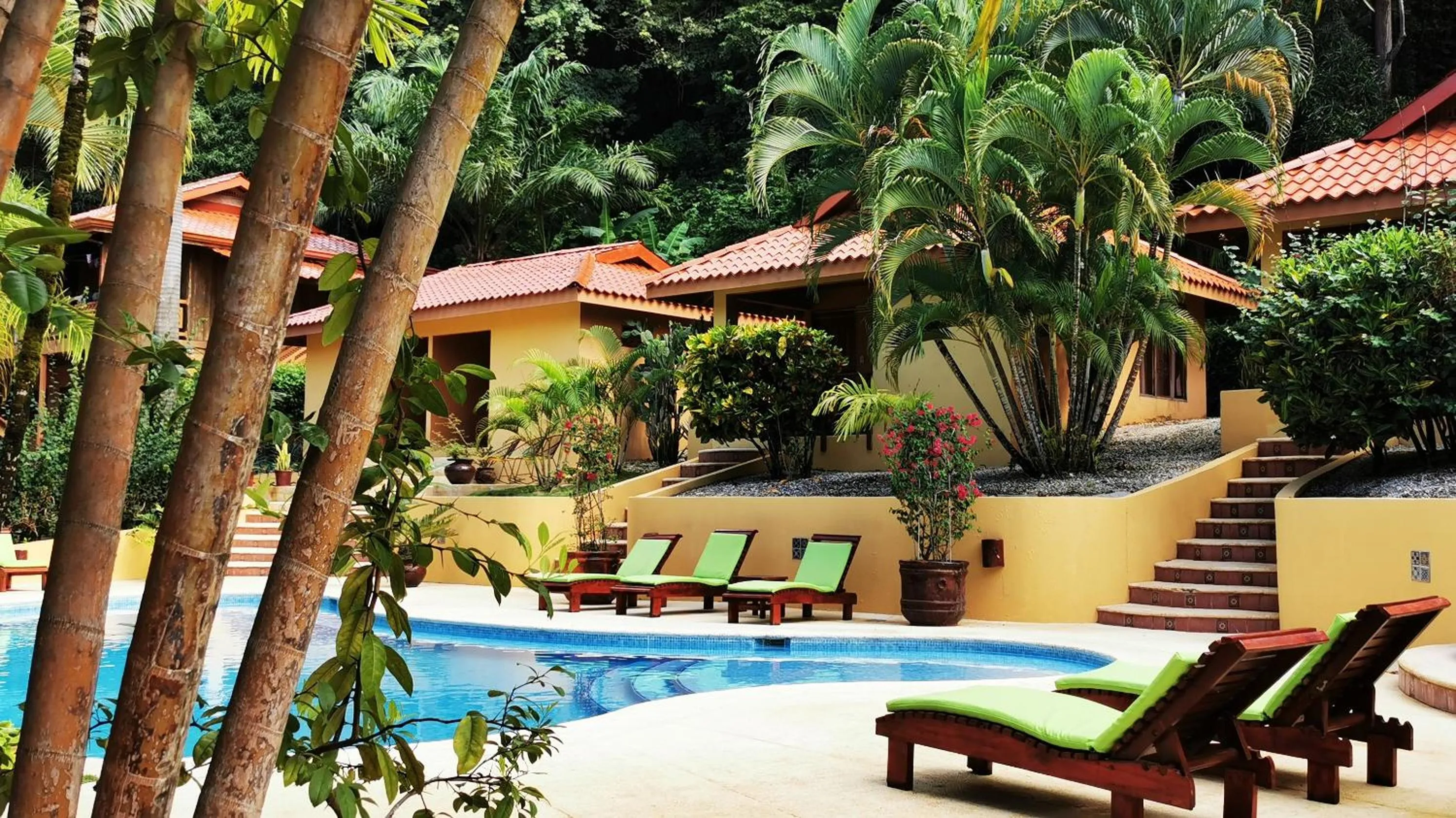 Property building in Hotel Ritmo Tropical - Pool and Breakfast