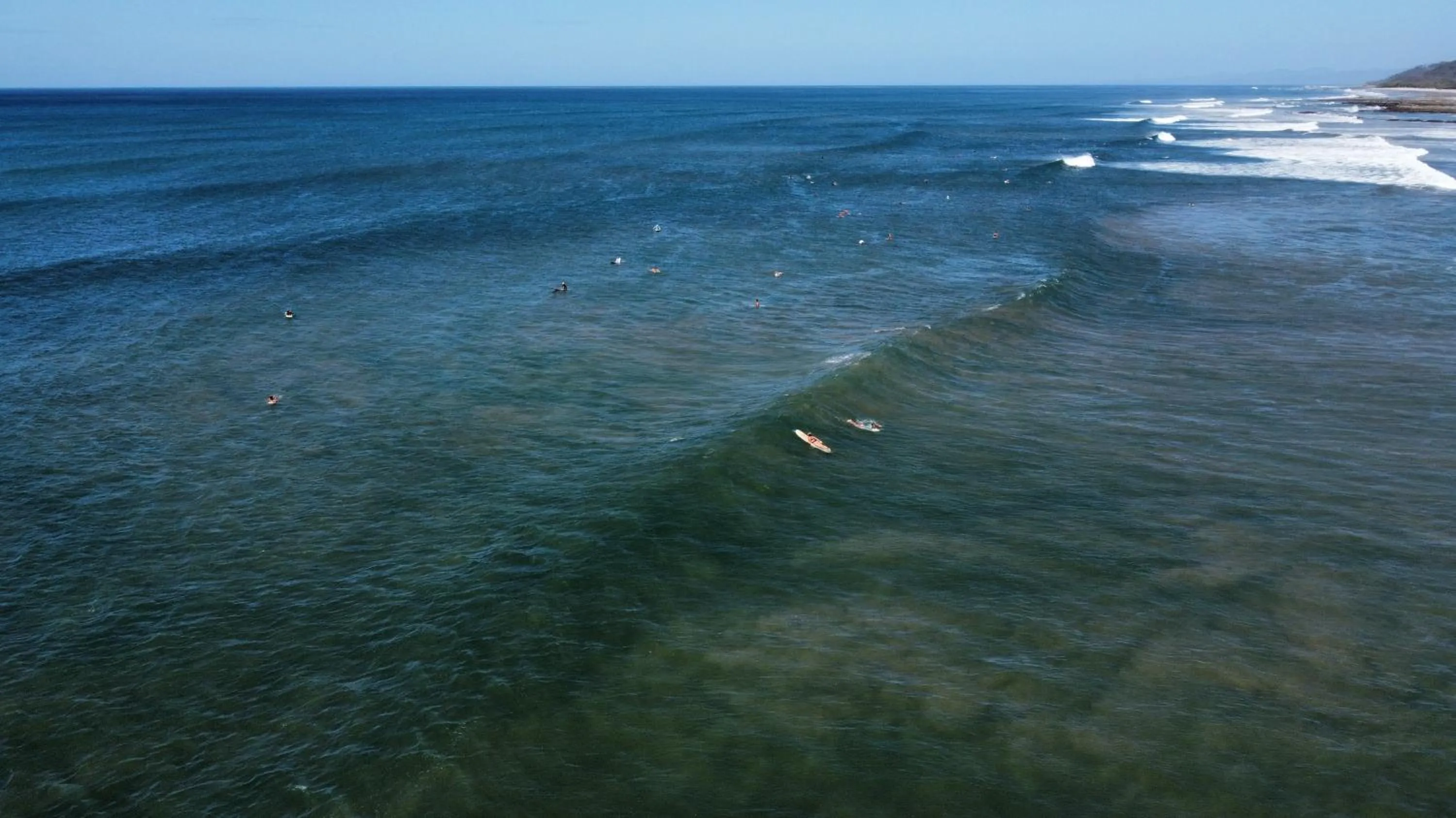 Day in Hotel Ritmo Tropical - Pool and Breakfast