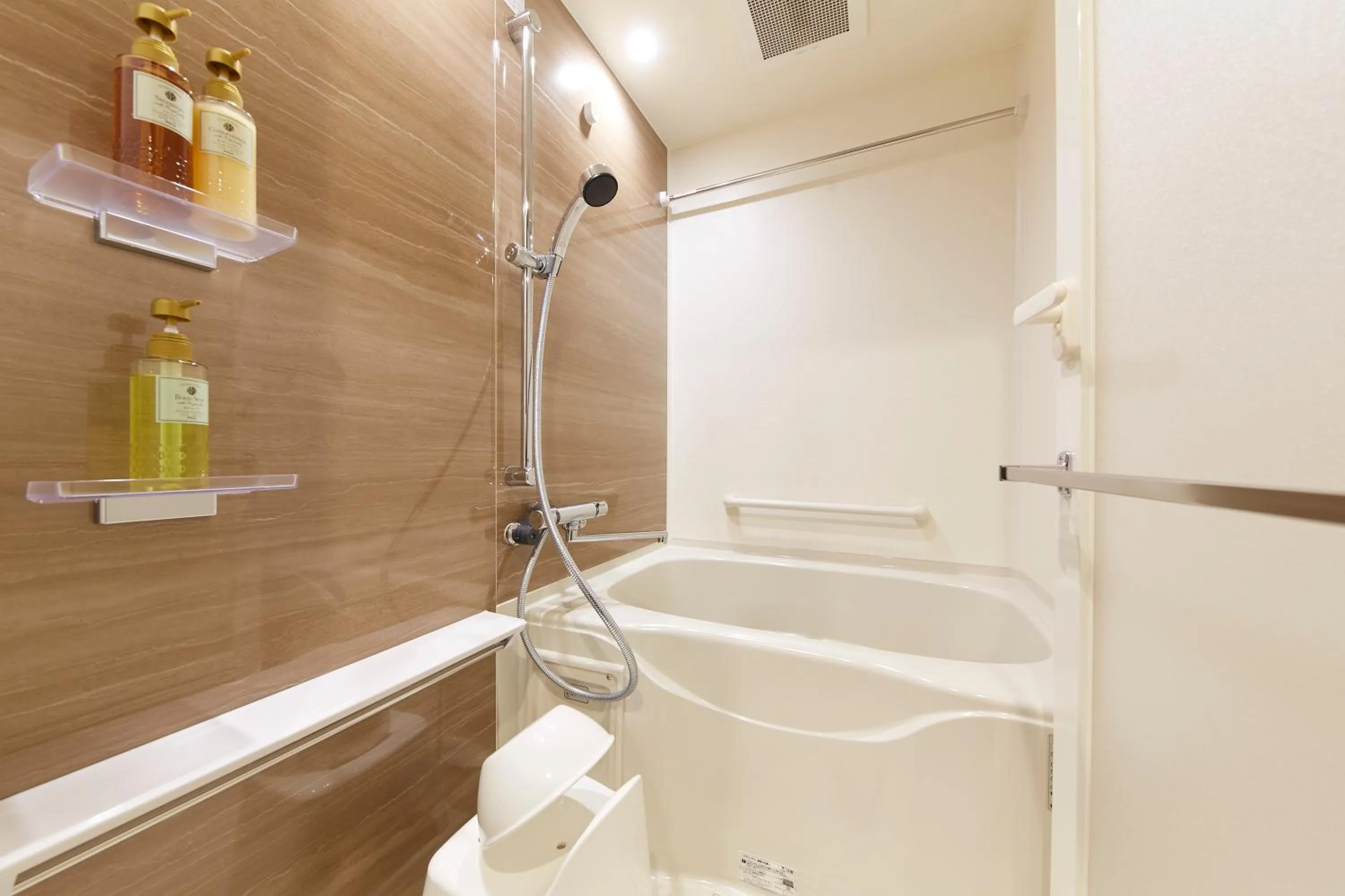 Bathroom in MONday Apart Asakusabashi Akihabara