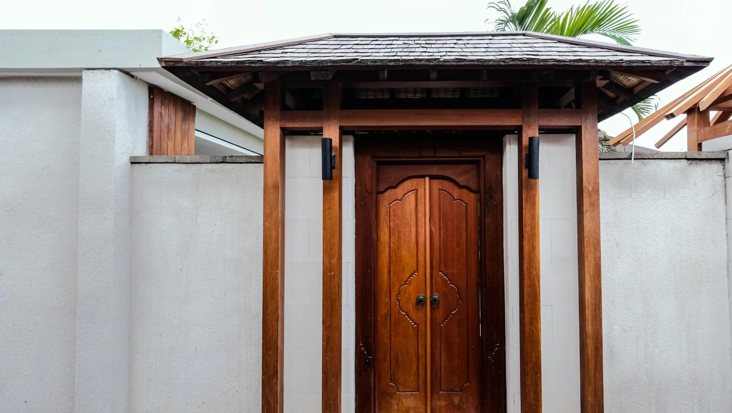 Facade/entrance in Sampatti Villas