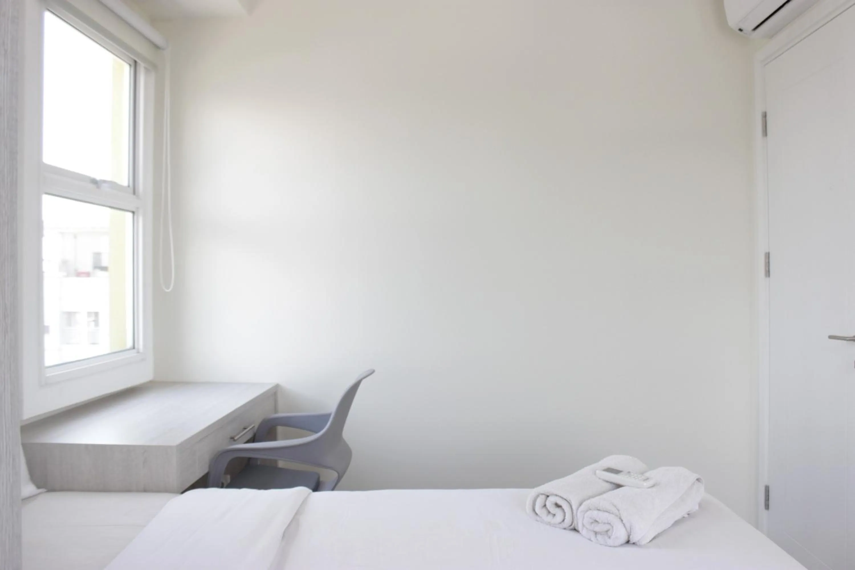 Bedroom, Bed in Spacious 3BR Apartment Parahyangan Residence near UNPAR By Travelio