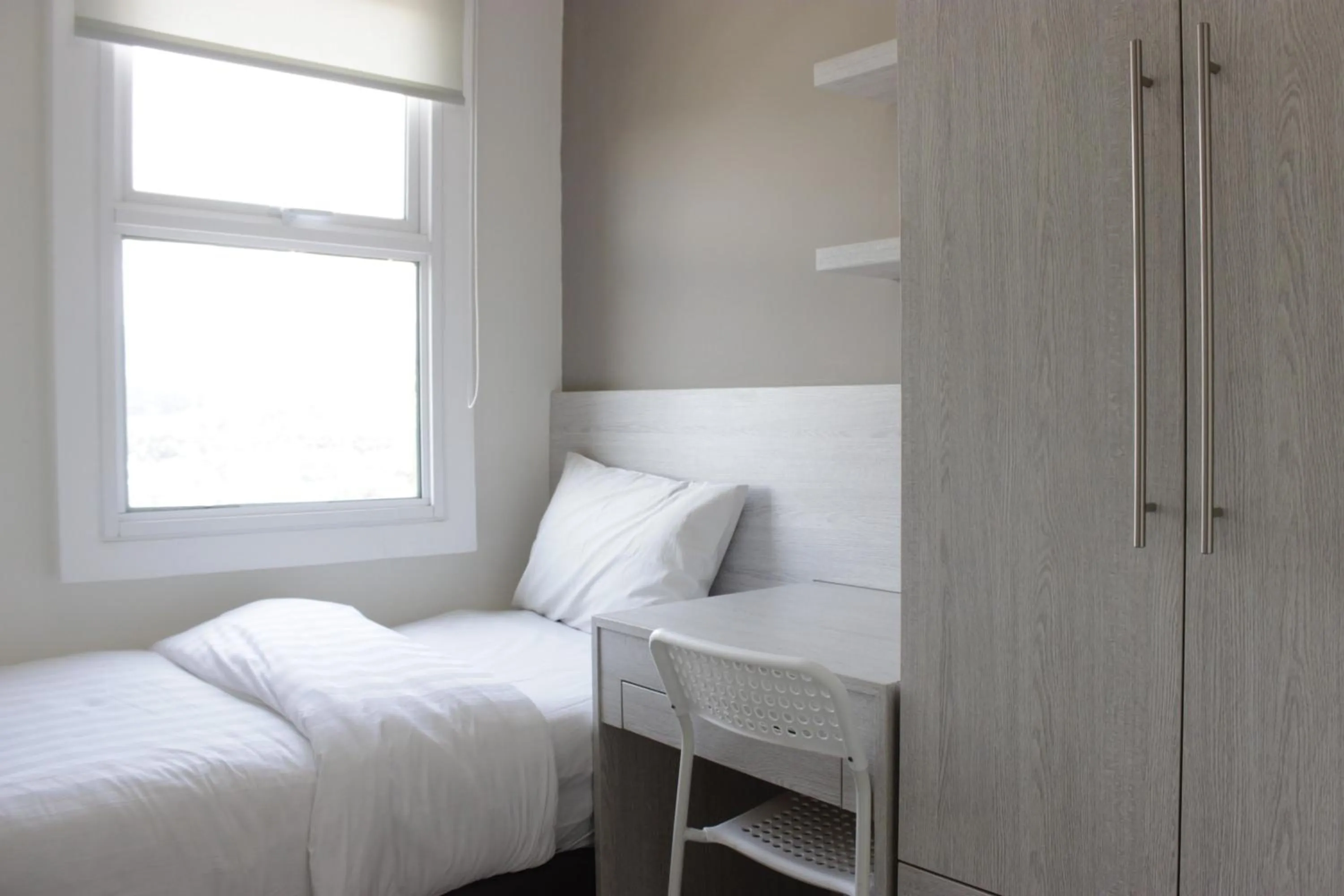 Bedroom, Bed in Spacious 3BR Apartment Parahyangan Residence near UNPAR By Travelio