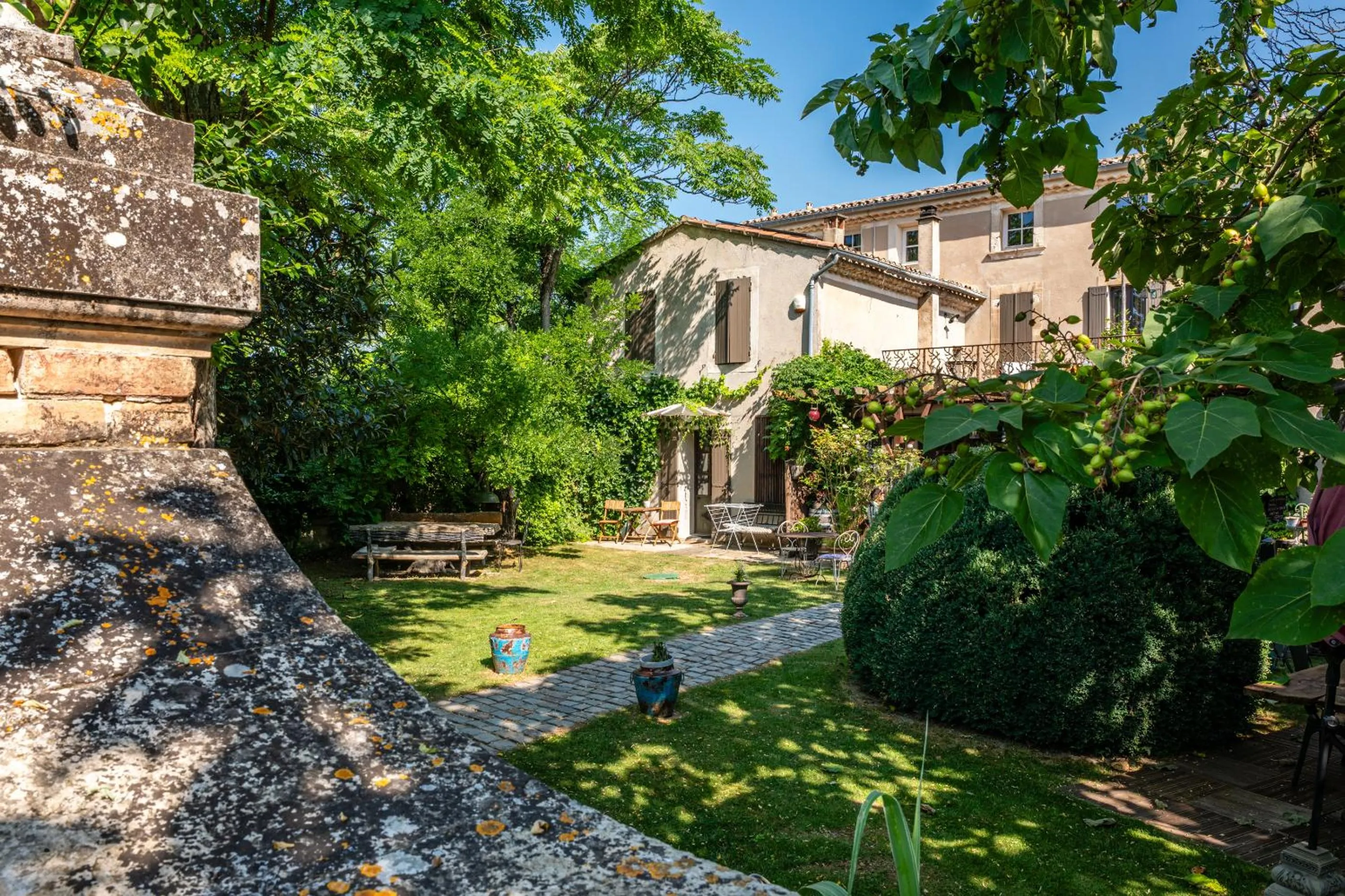 Property building in la maiZon