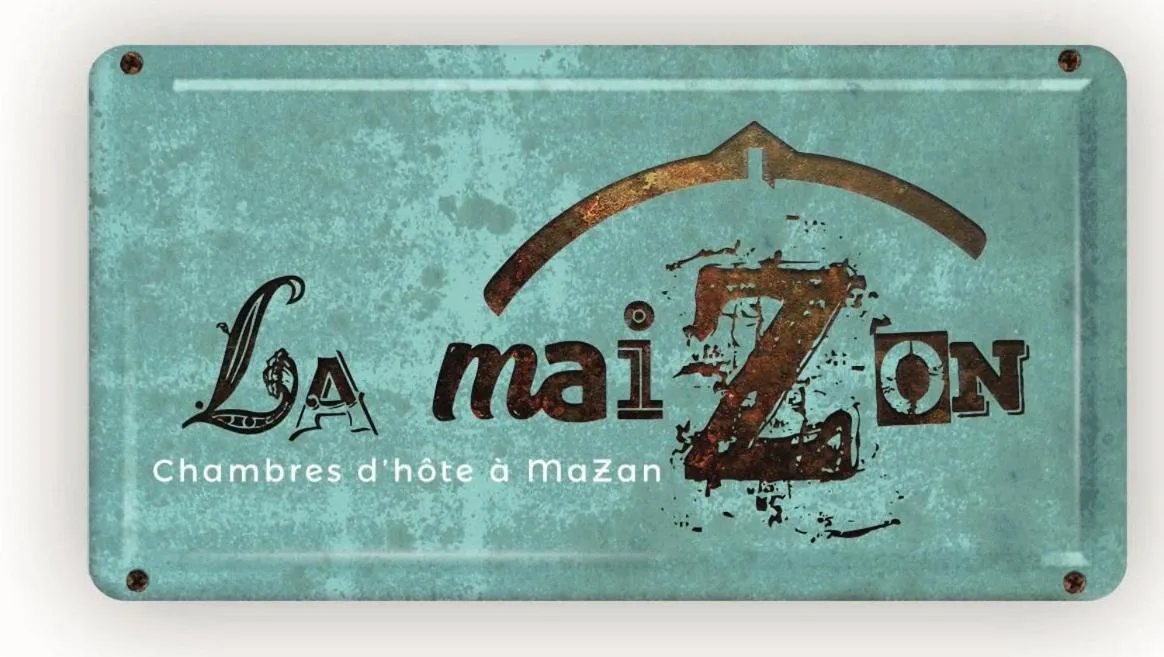 Property logo or sign in la maiZon