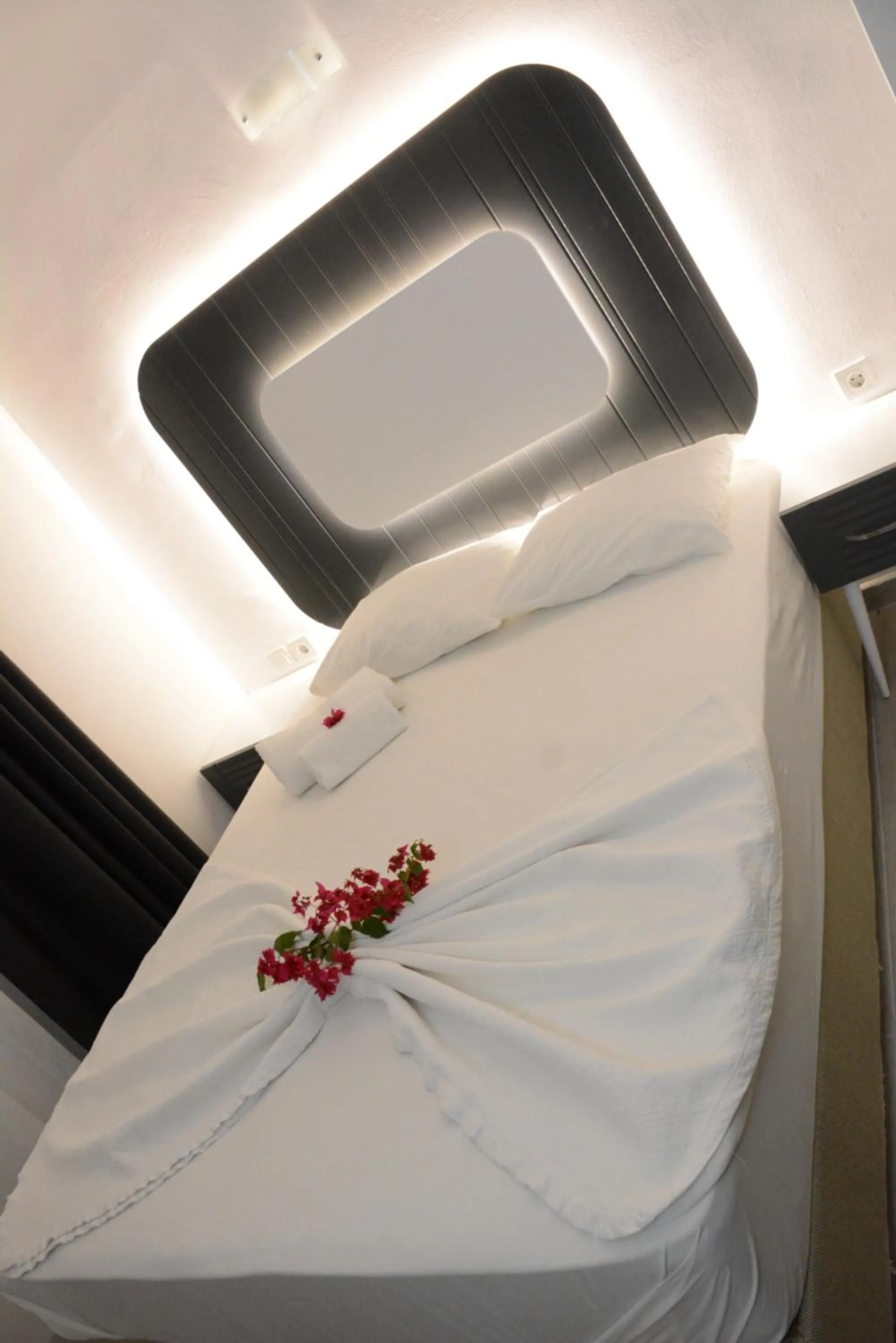 Bed in Manolya Hotel