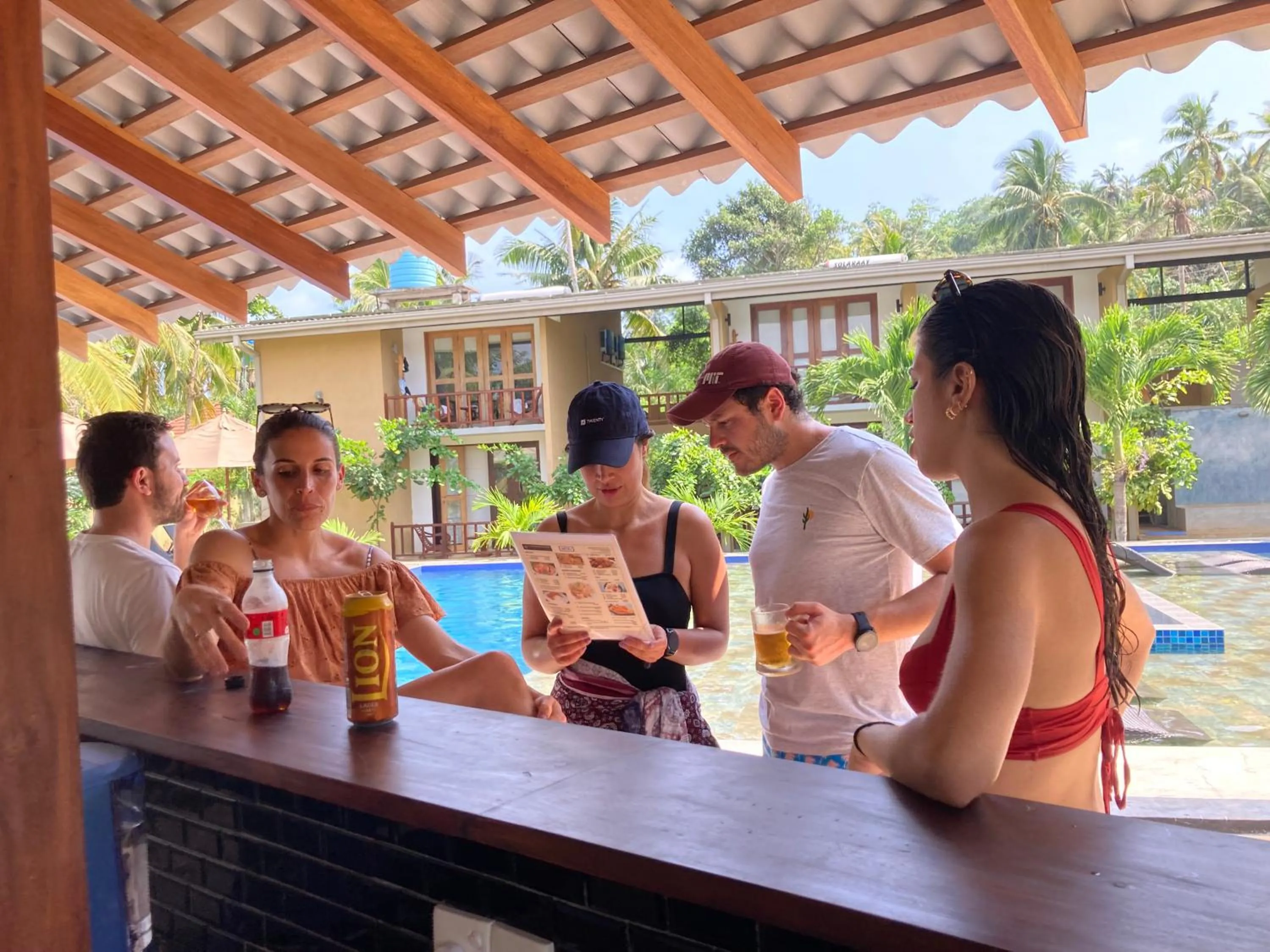 Swimming pool in Handagedara Resort & Spa