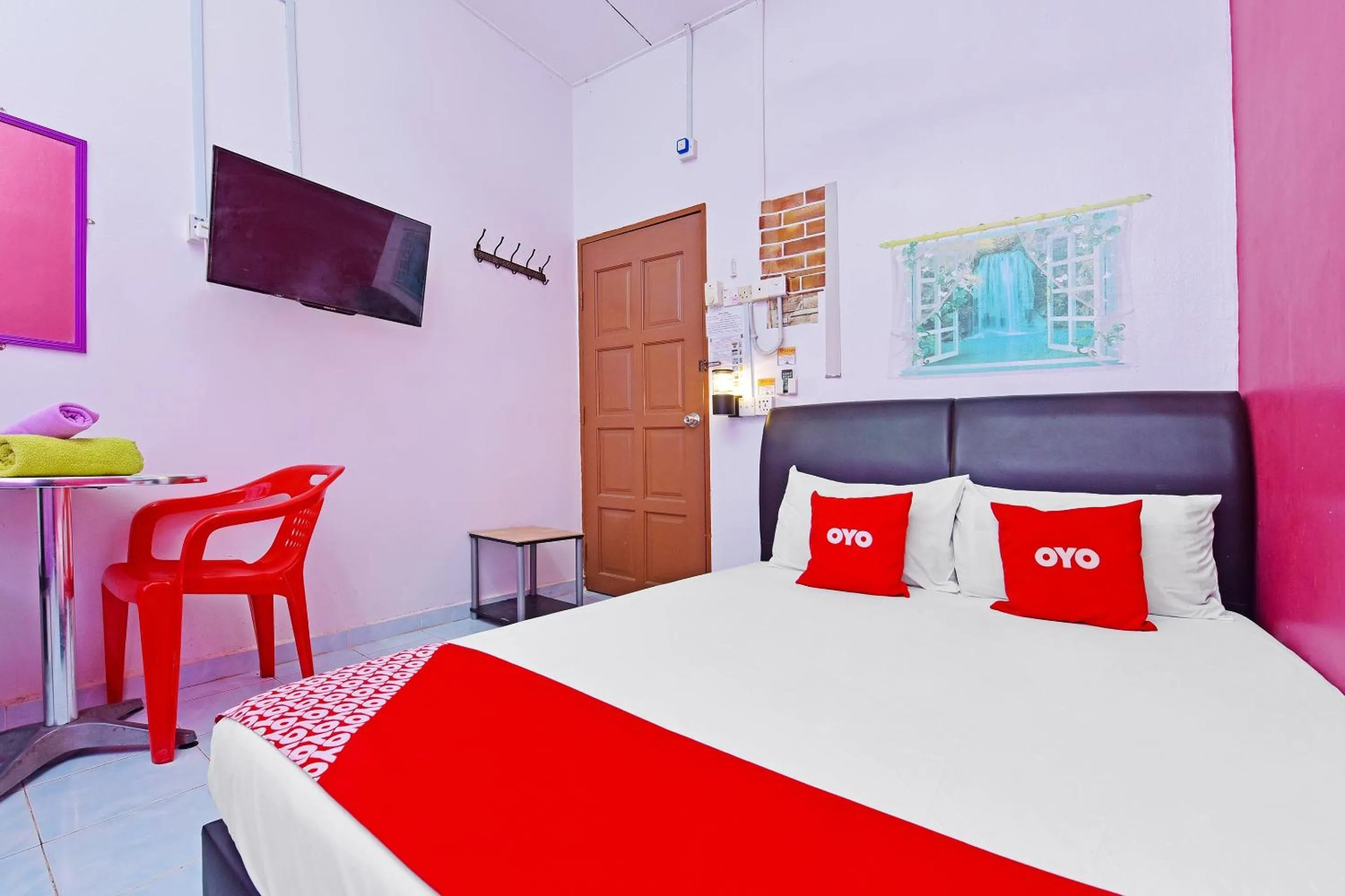 Bedroom, Bed in Hotel O Bidara Guest House