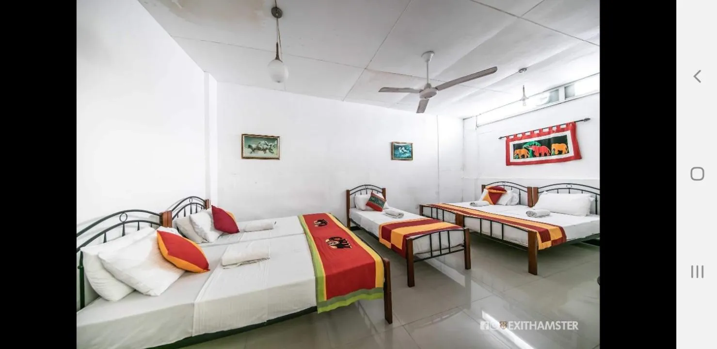 Bed in Charlton Kandy City Rest