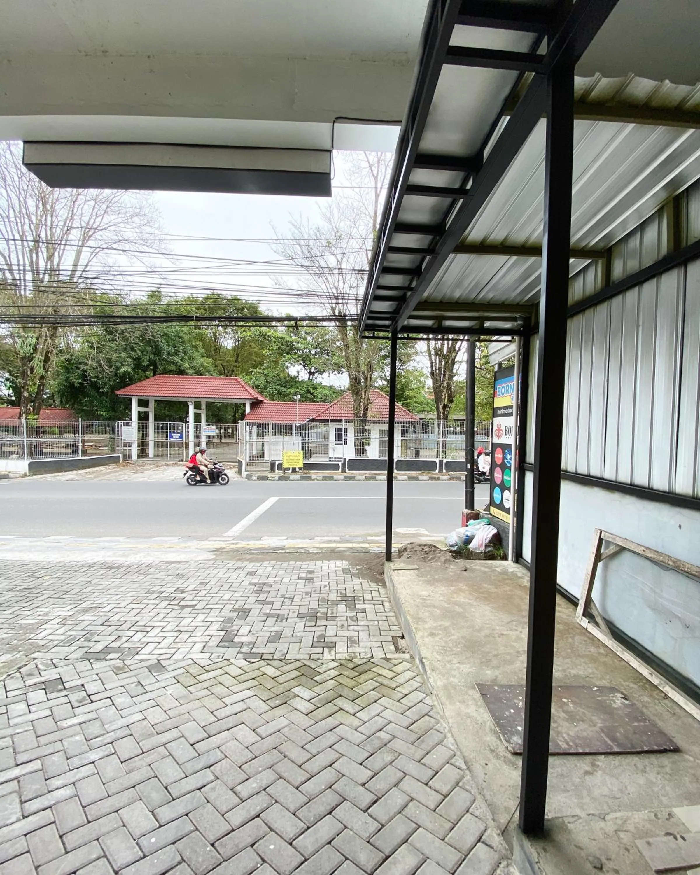 RedDoorz at Arkana Seturan Pakuwon Mall