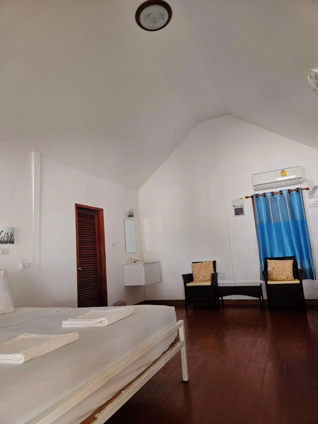 Photo of the whole room, Bed in Holiday Resort - SHA Plus