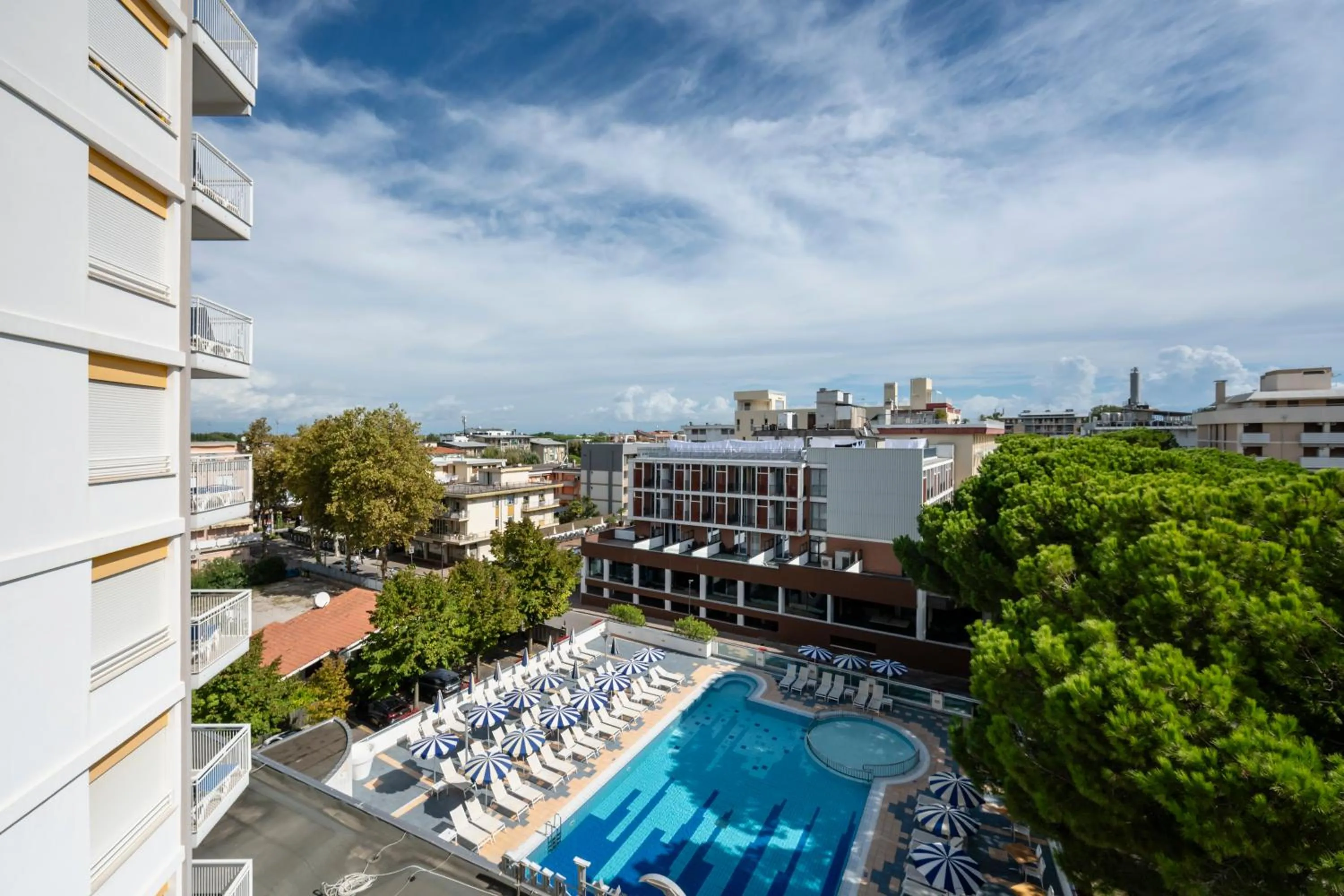 Pool view in Hotel Luna