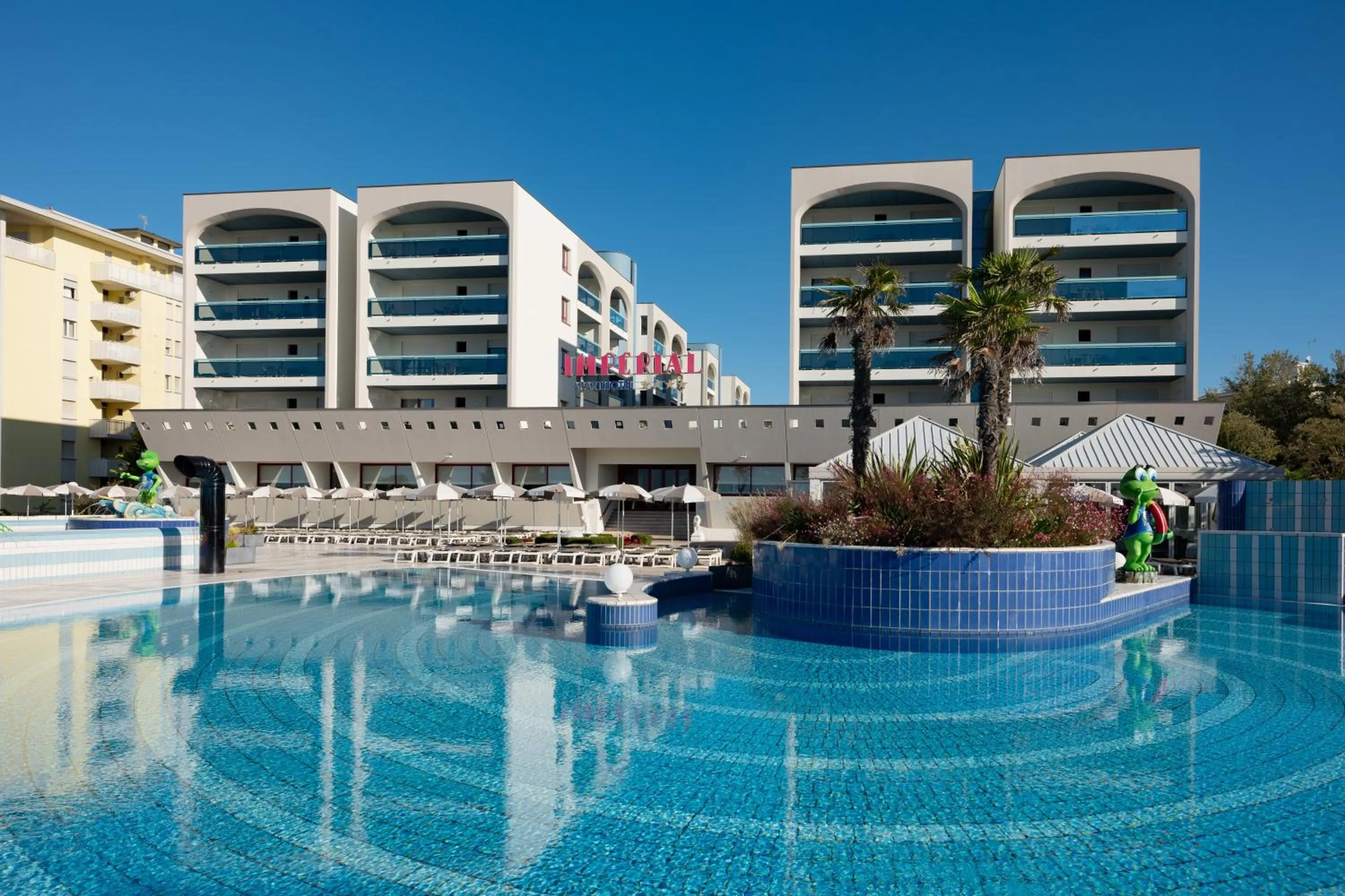 Swimming pool in Aparthotel Imperial