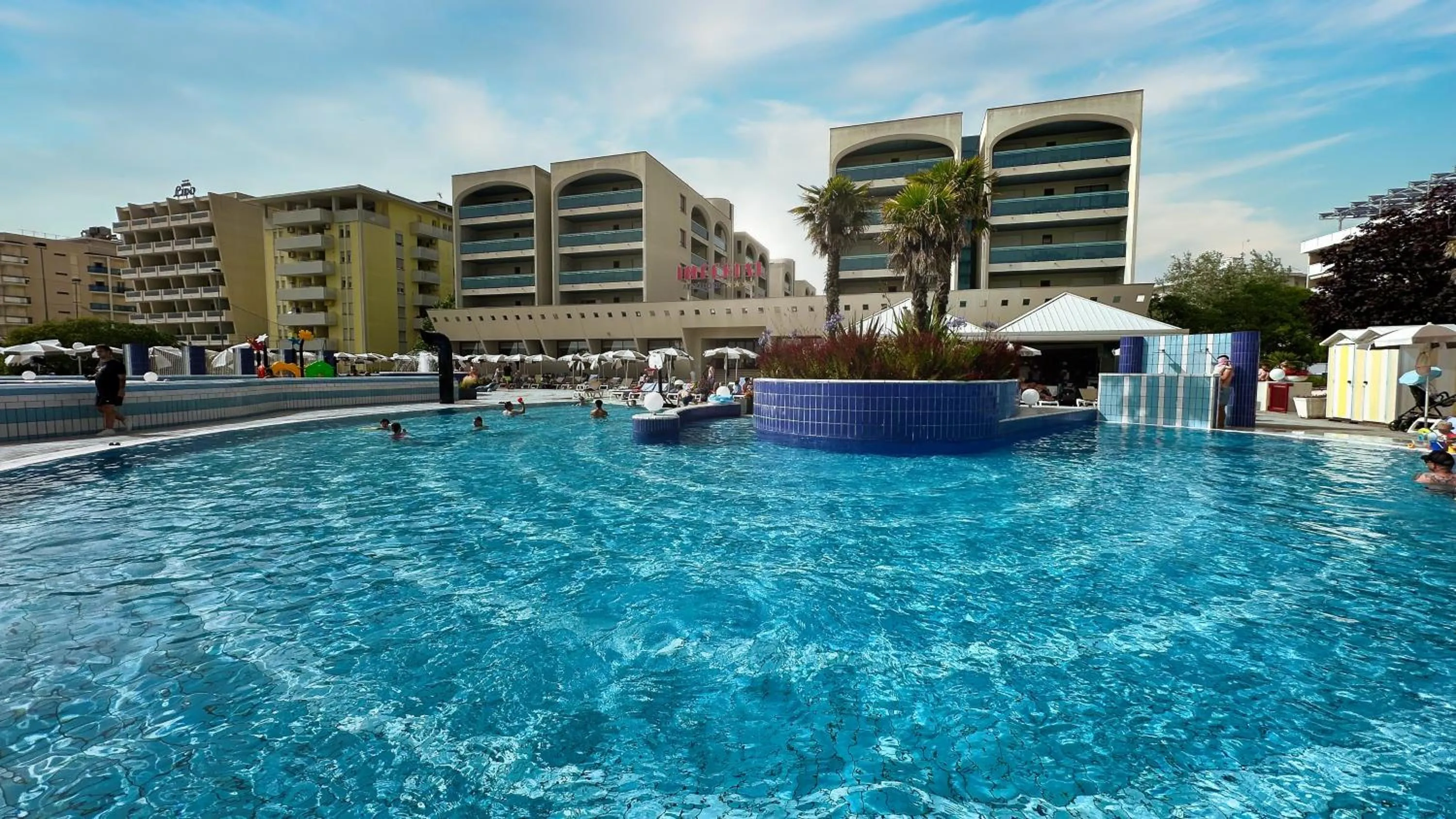 Property building in Aparthotel Imperial