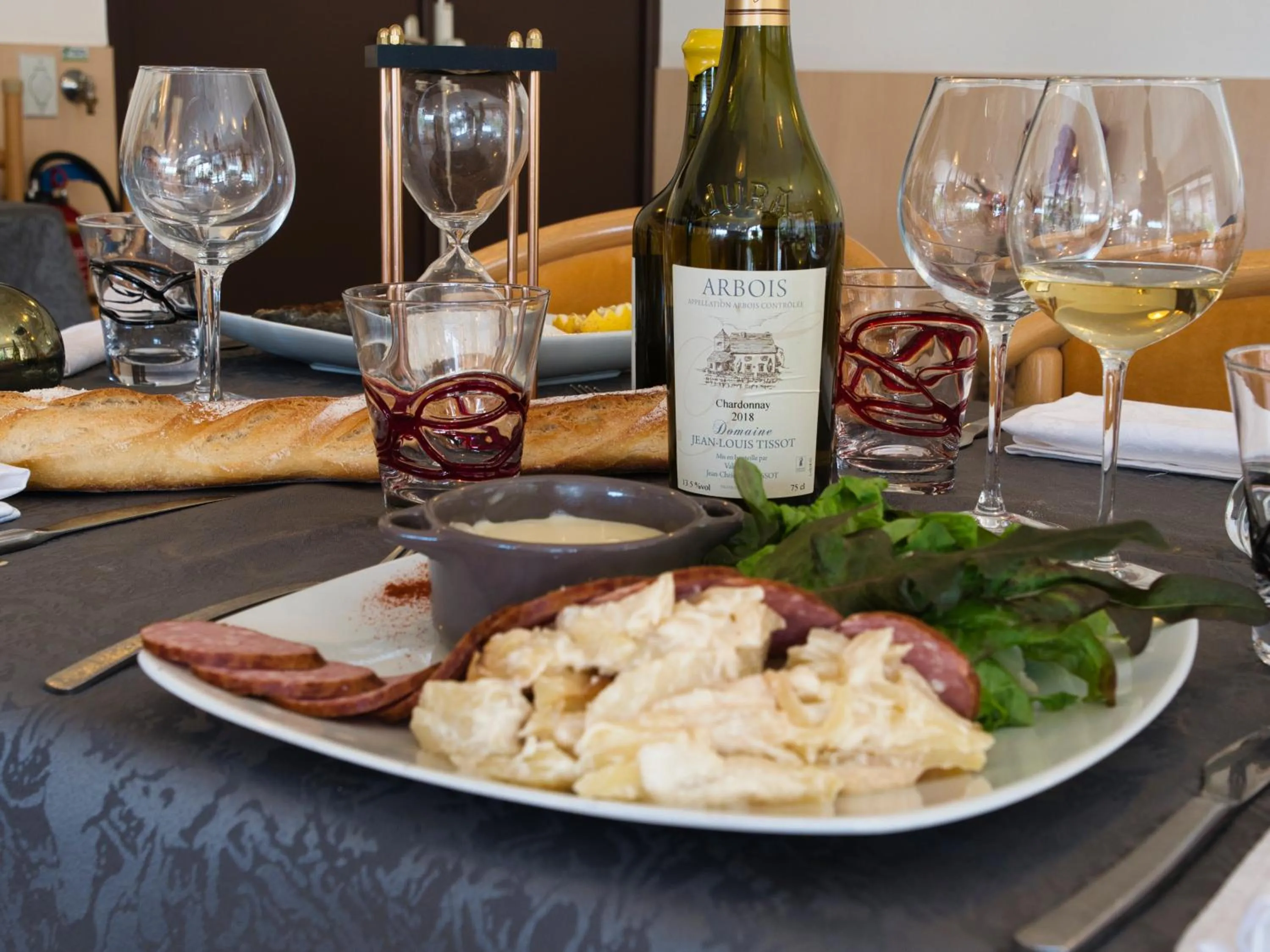 Food and drinks in Le Champ des Lys