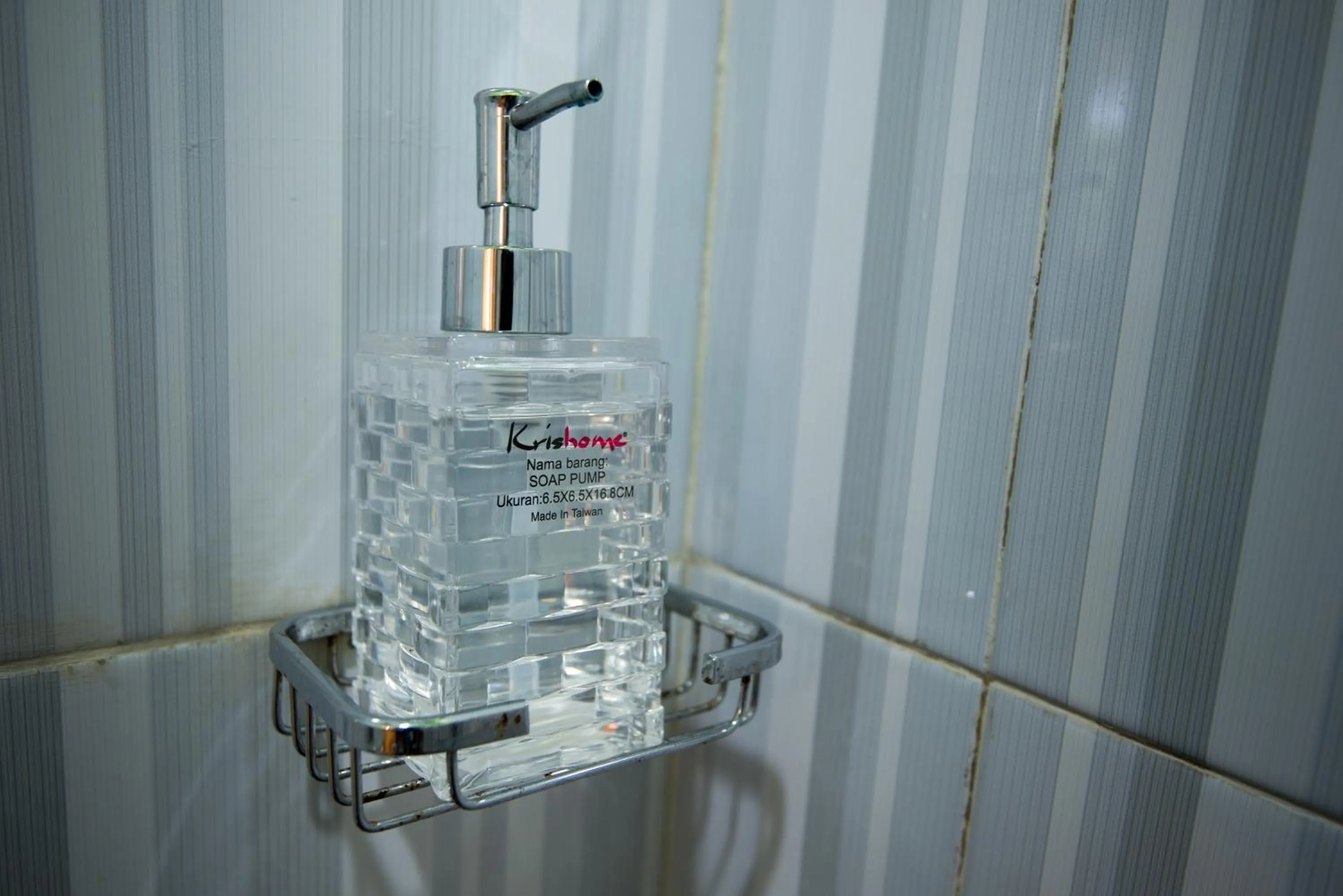 Decorative detail in Radha Homestay