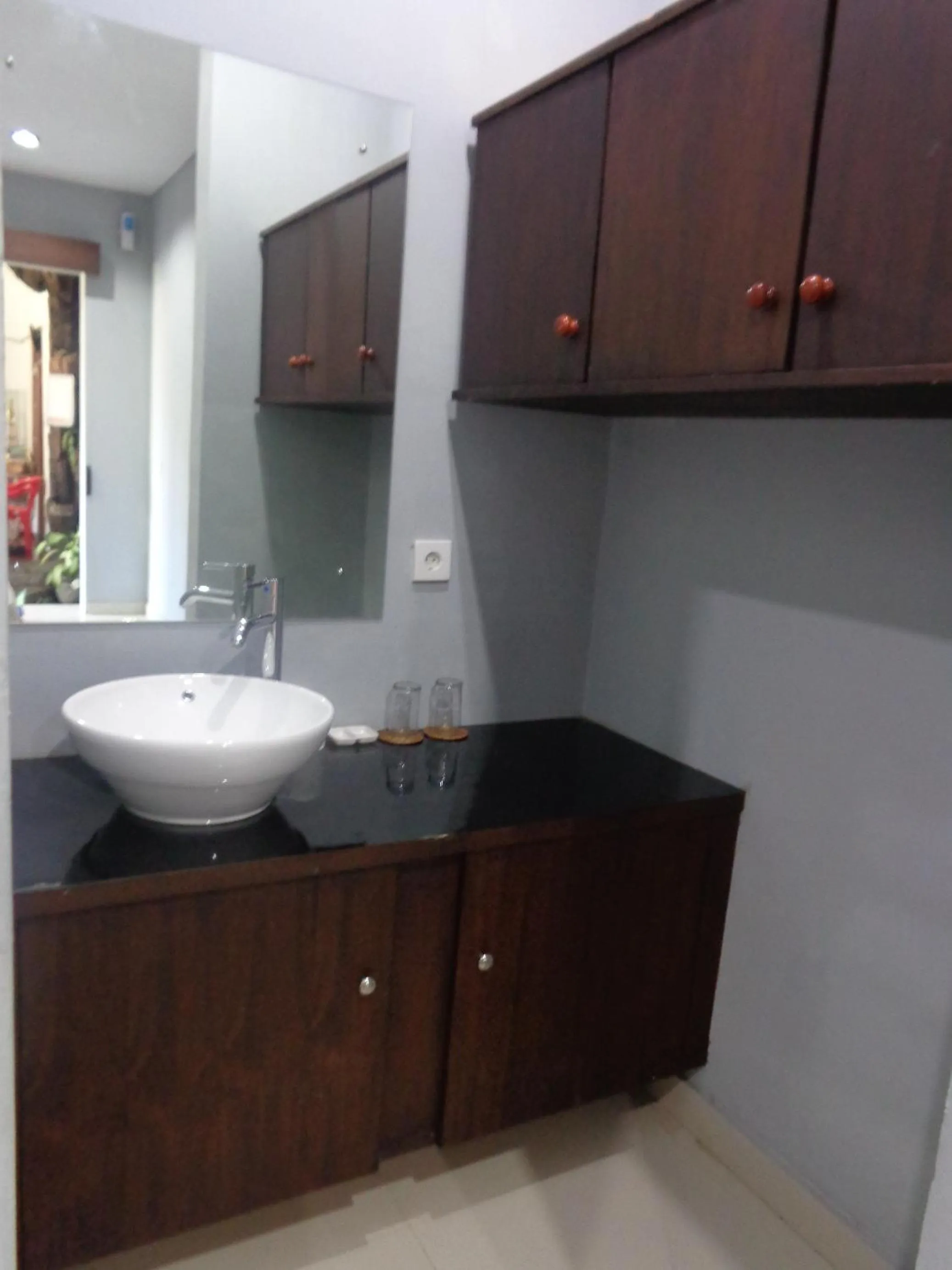 Bathroom in Radha Homestay