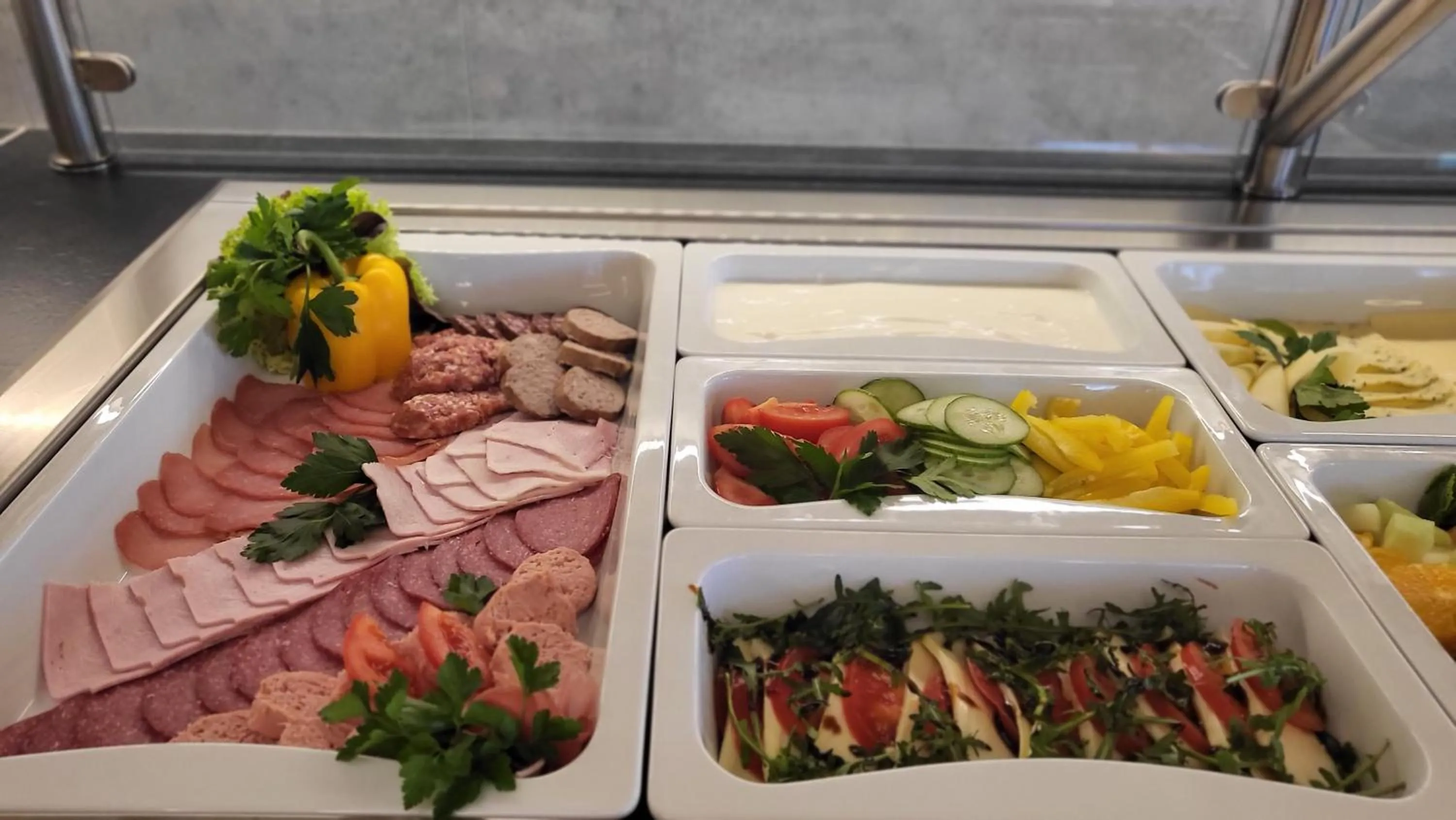 Food and drinks in Hotel Marschall Duroc