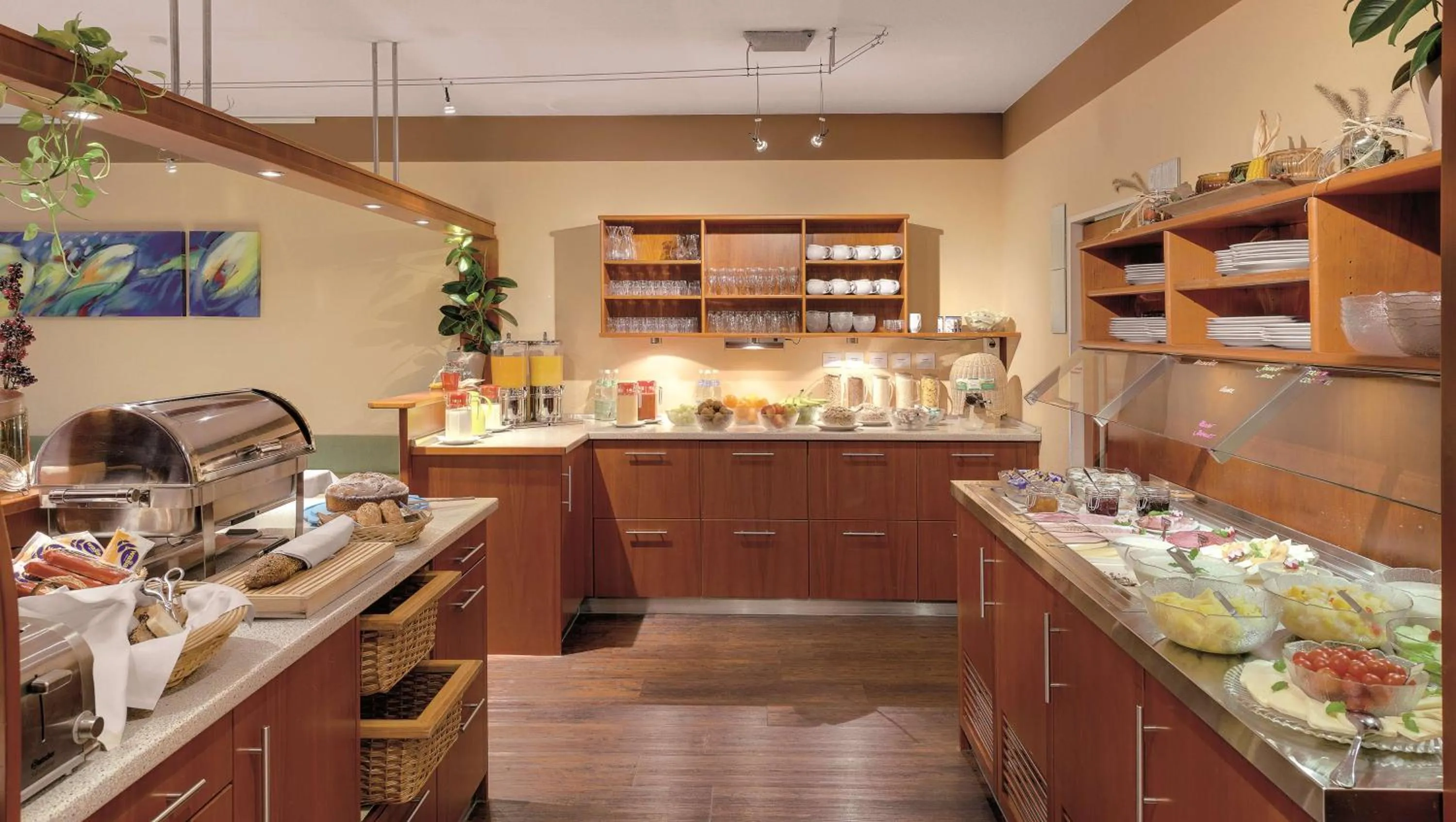 Food and drinks in Best Western Aparthotel Birnbachhöhe