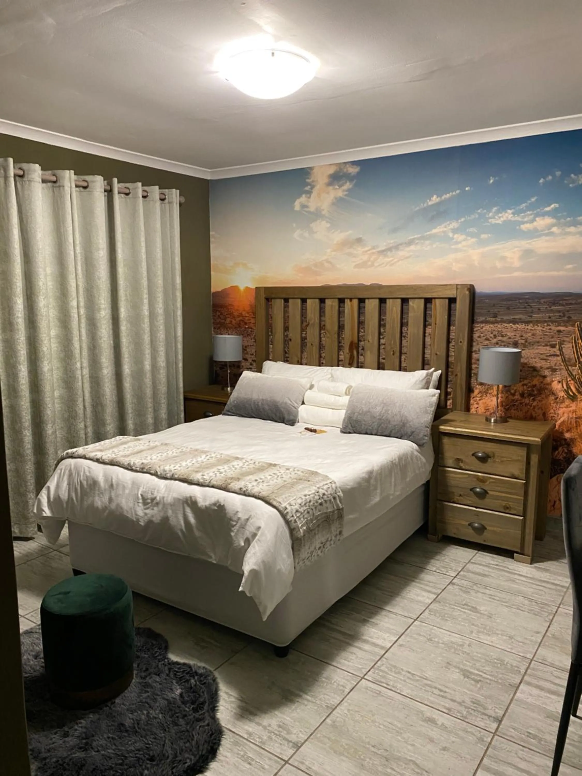 Bedroom, Bed in Seven Wonders B&B