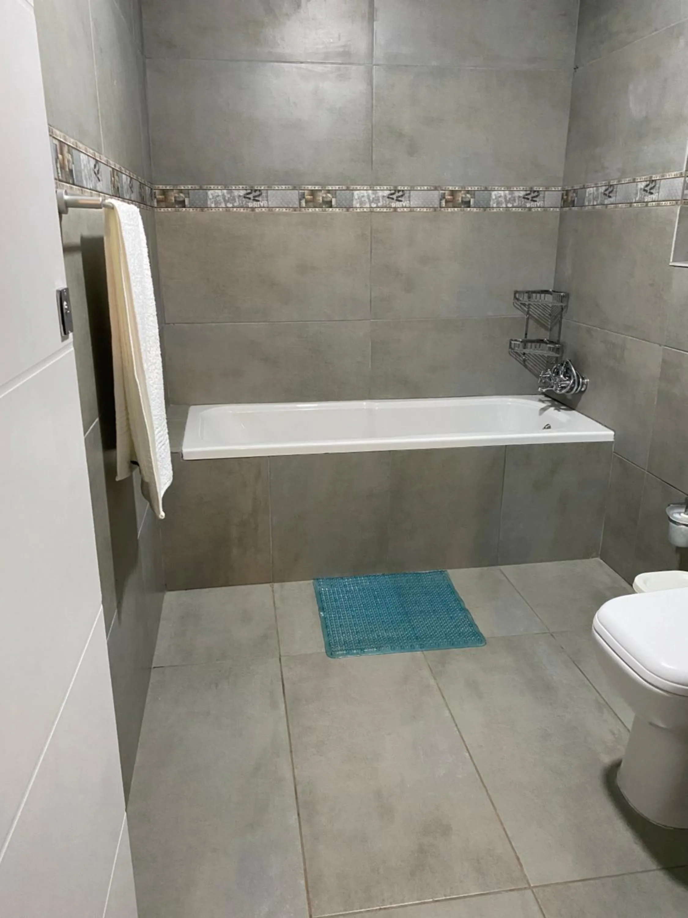 Bath in Seven Wonders B&B