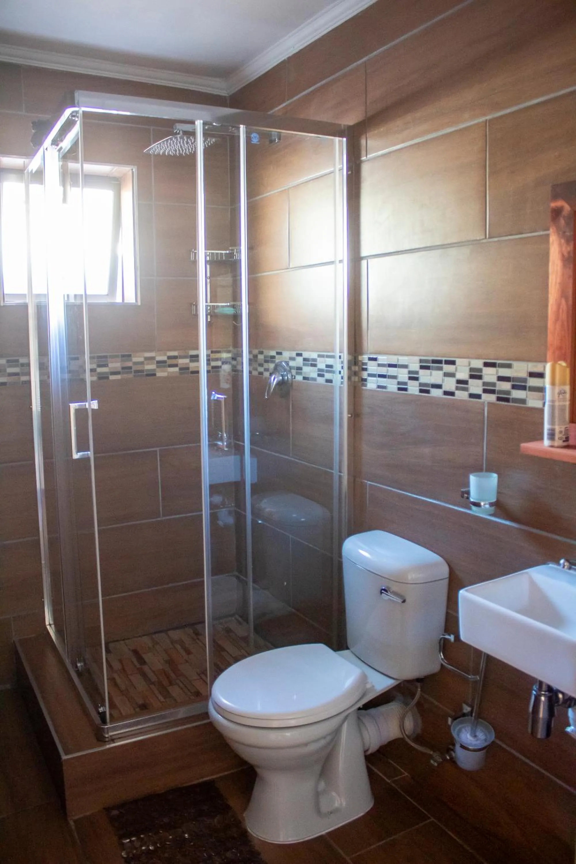 Bathroom in Seven Wonders B&B