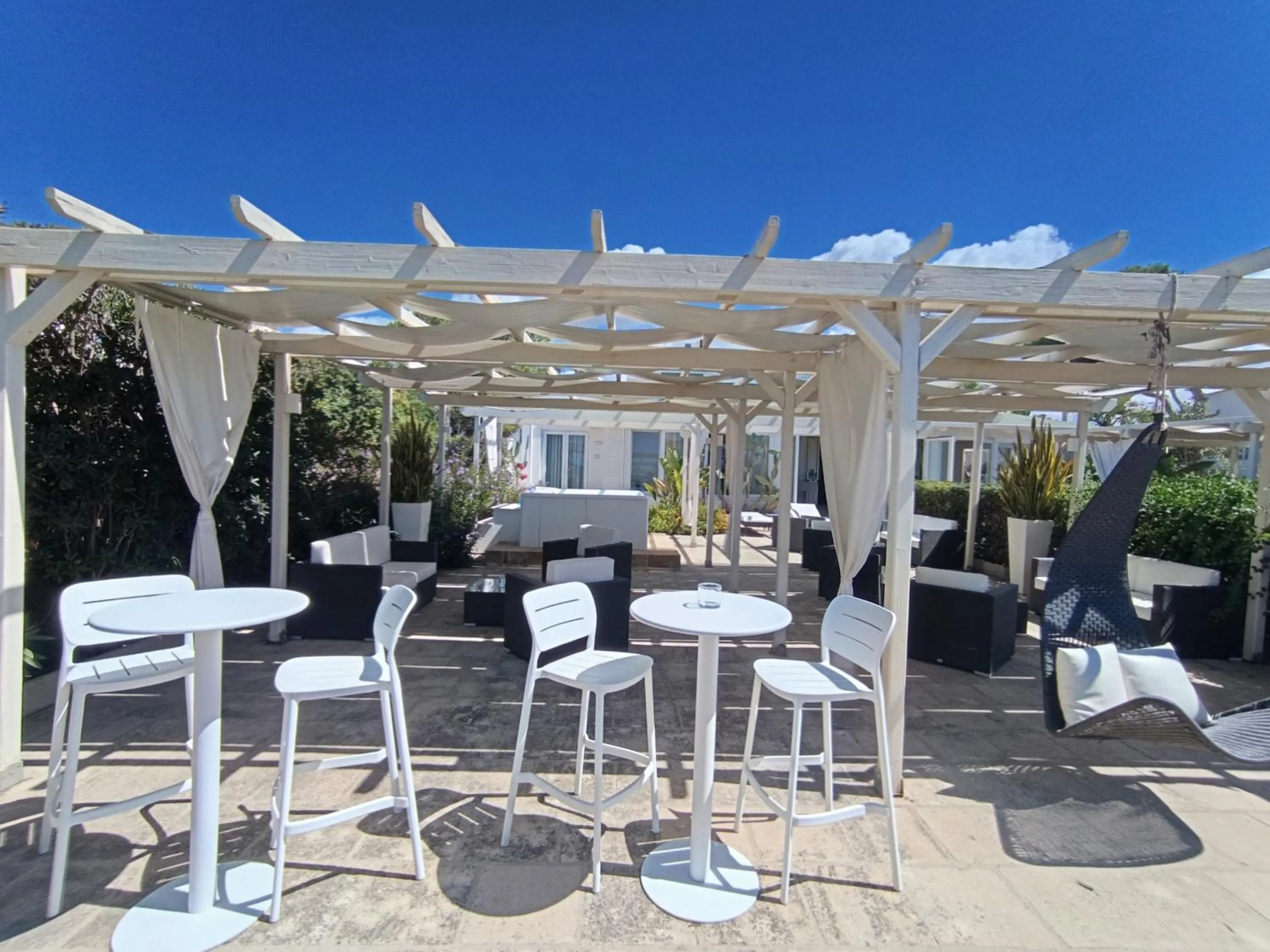 Patio in La Giara Resort