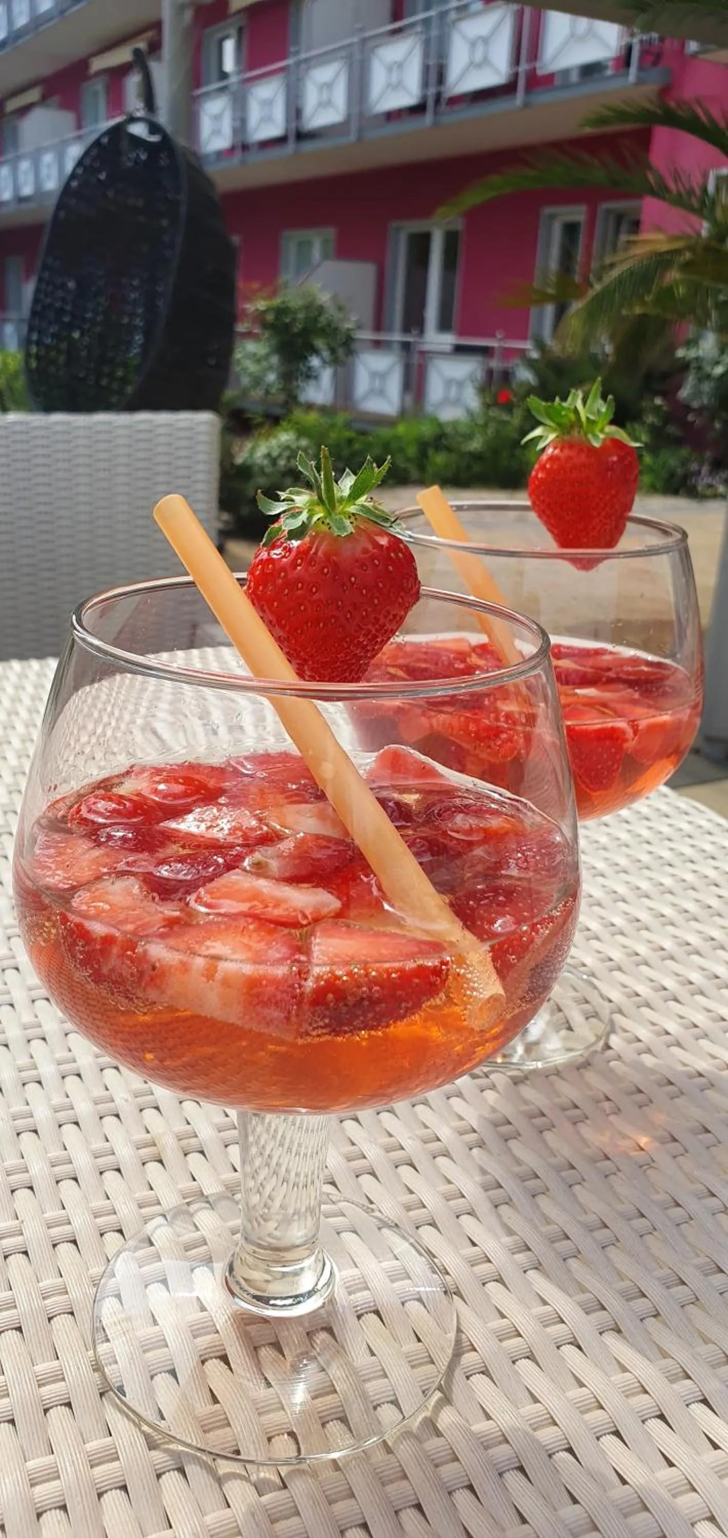 Alcoholic drinks in Eden Hotel