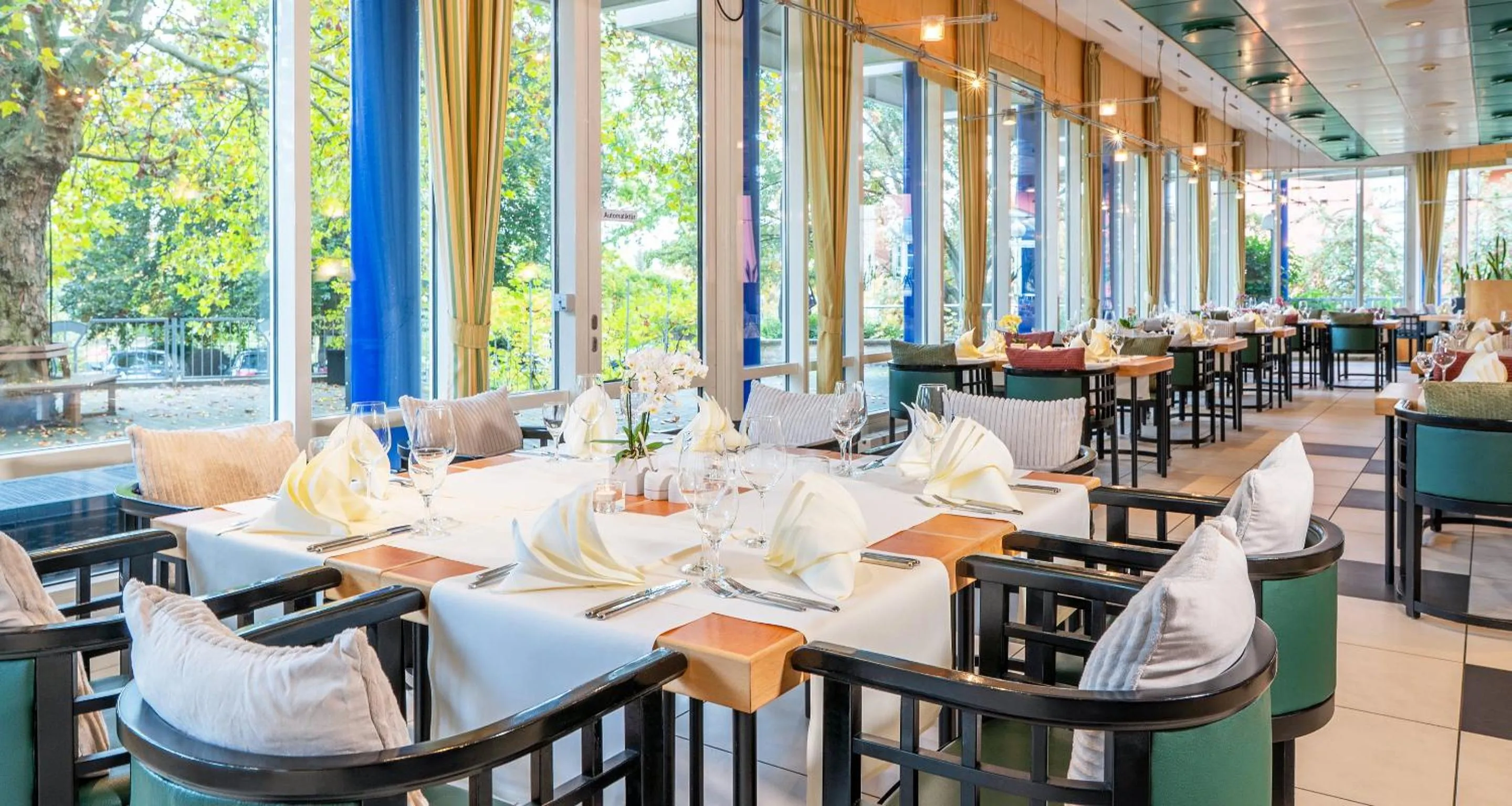 Restaurant/places to eat in Victor's Residenz-Hotel Gera