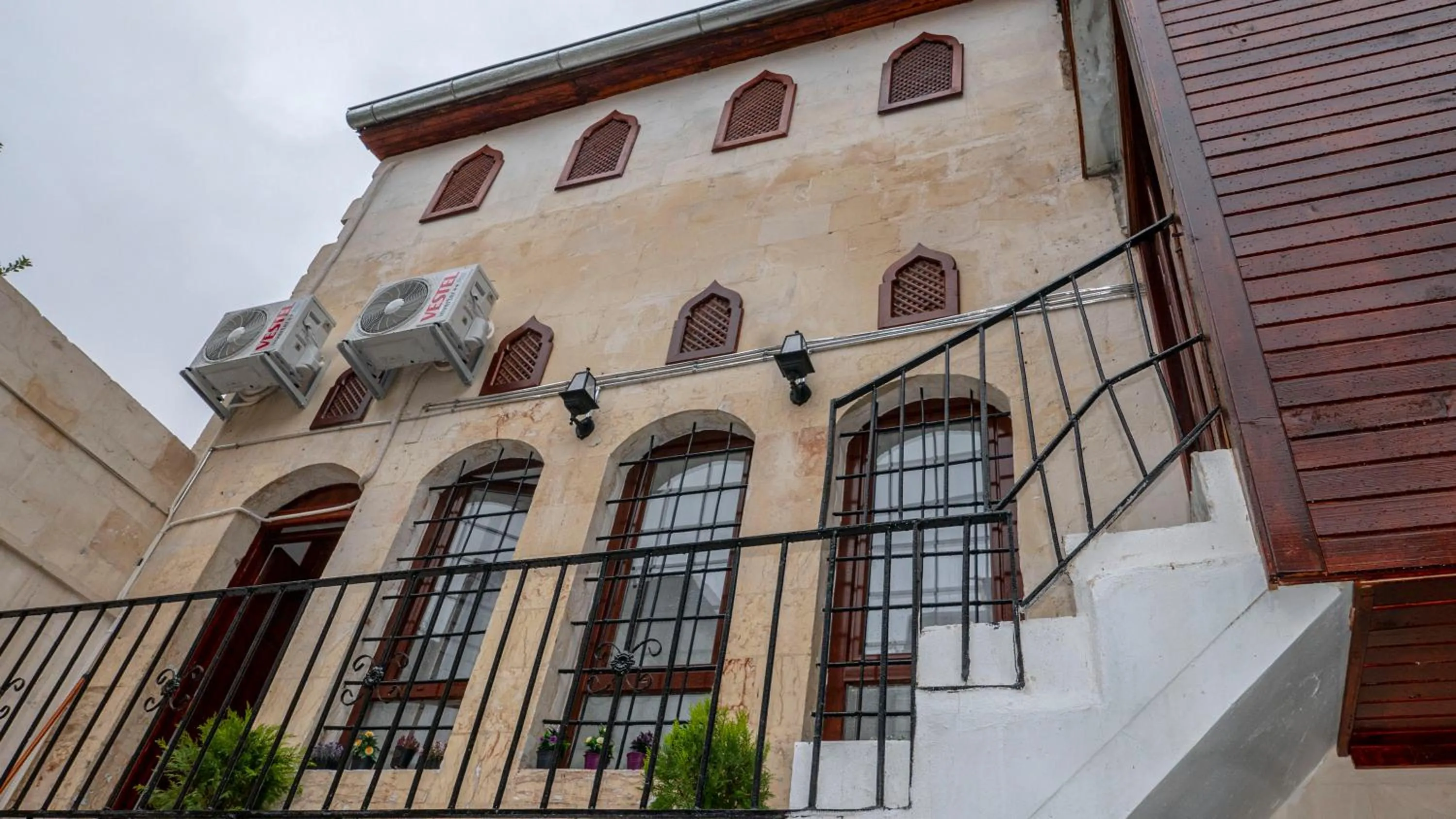 Property building in Şirvani Konağı