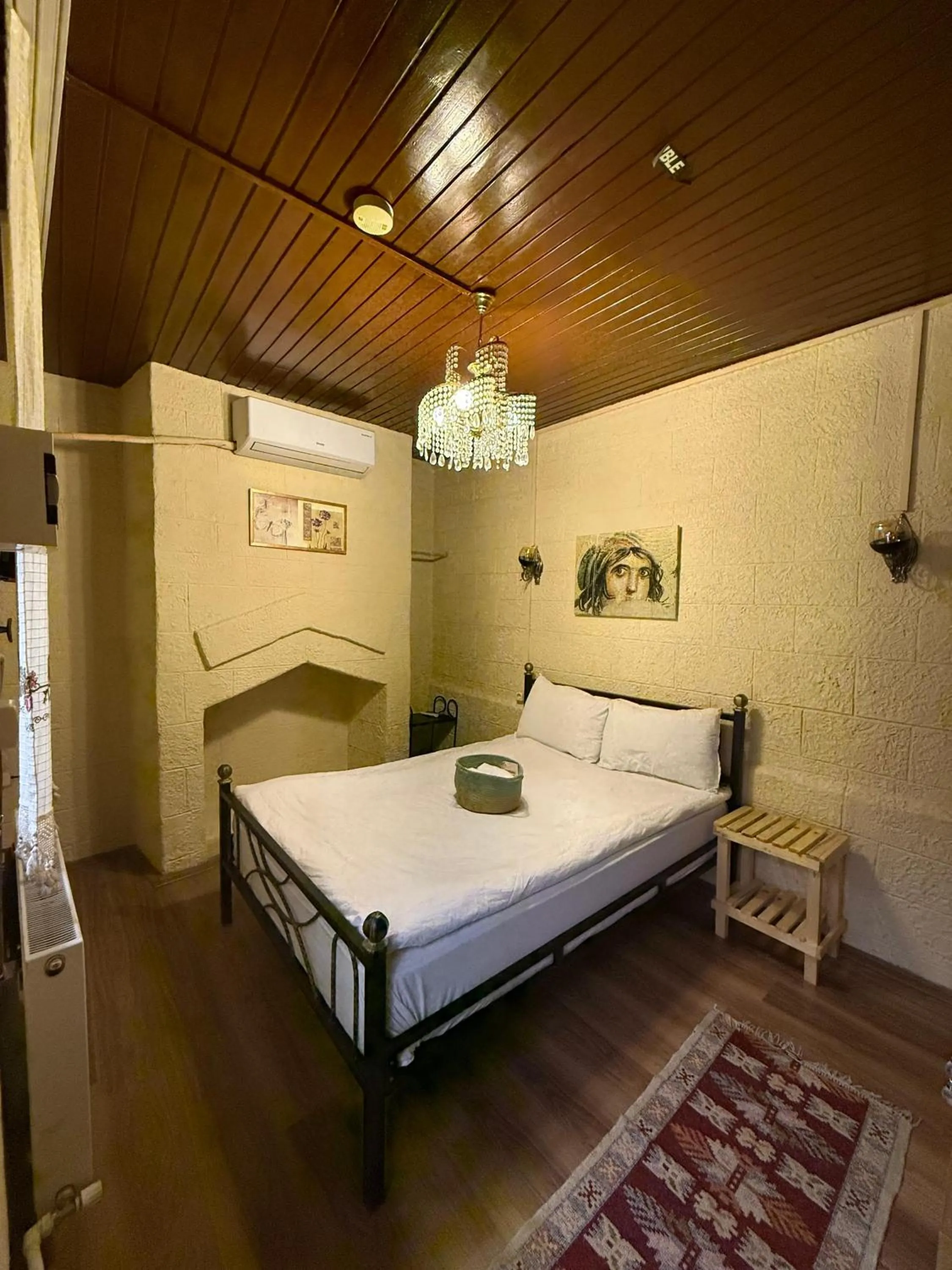 Bed in Şirvani Konağı