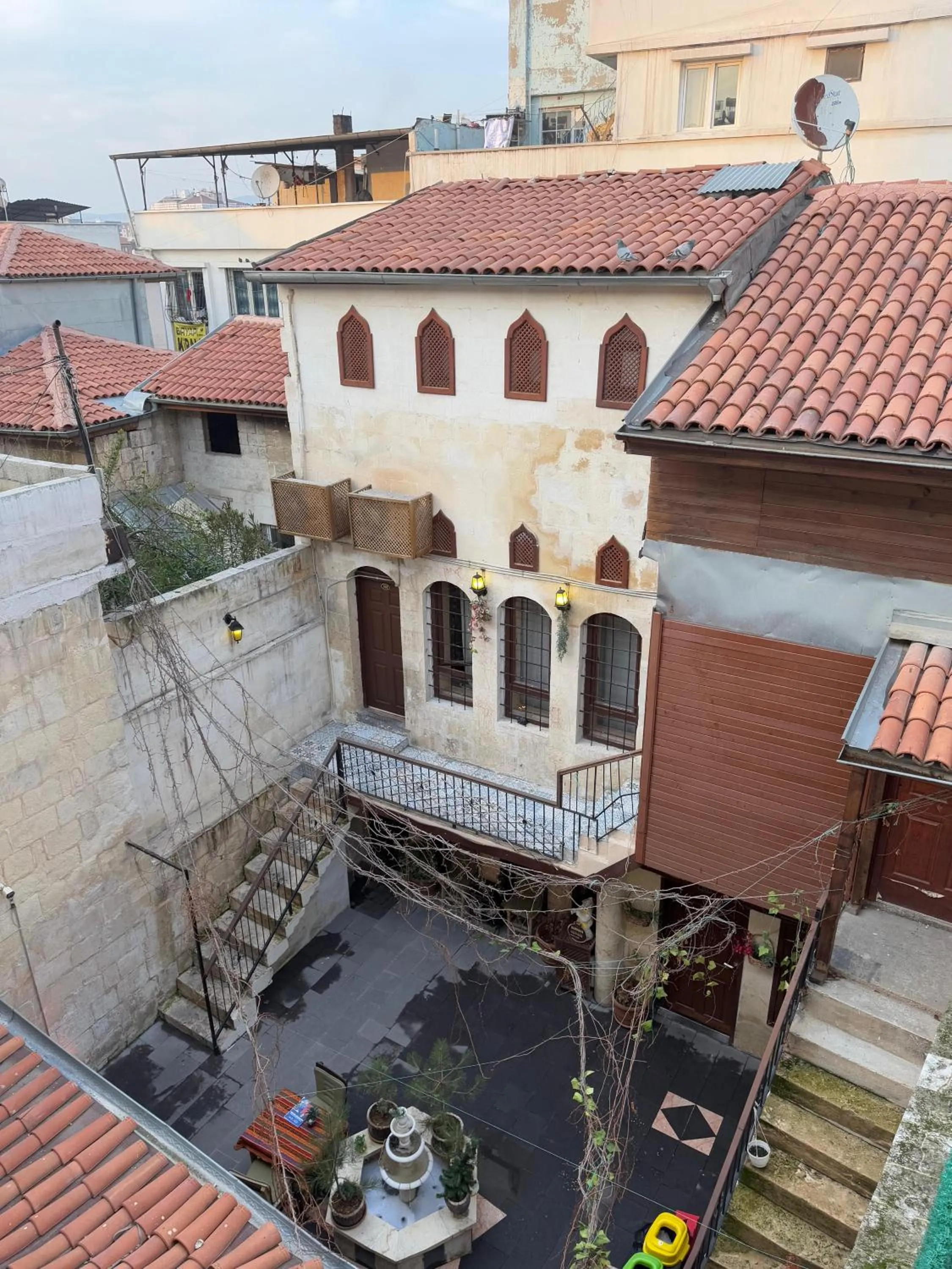 Property building in Şirvani Konağı