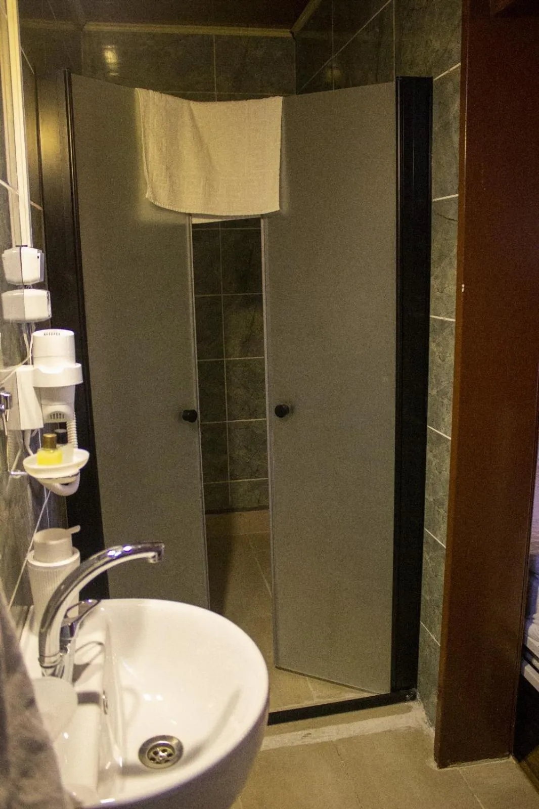 Bathroom in Şirvani Konağı