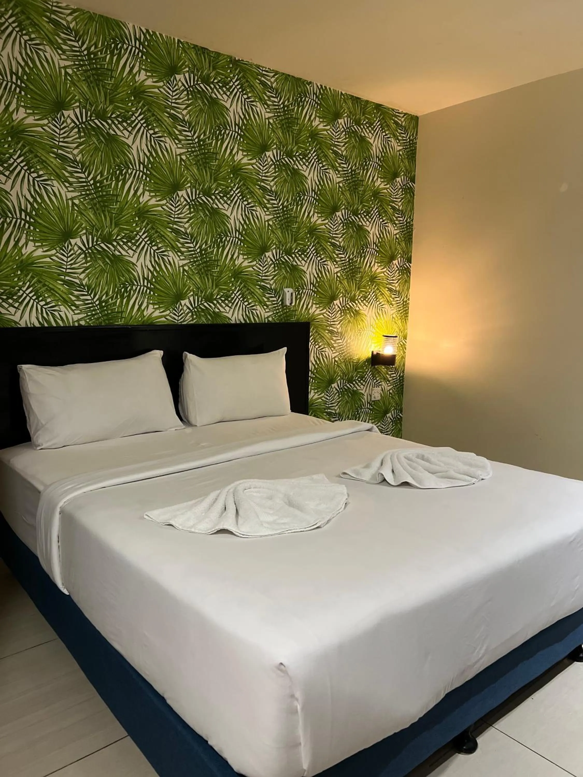 Bed in HOTEL SRI SUTRA (BANDAR SUNWAY)