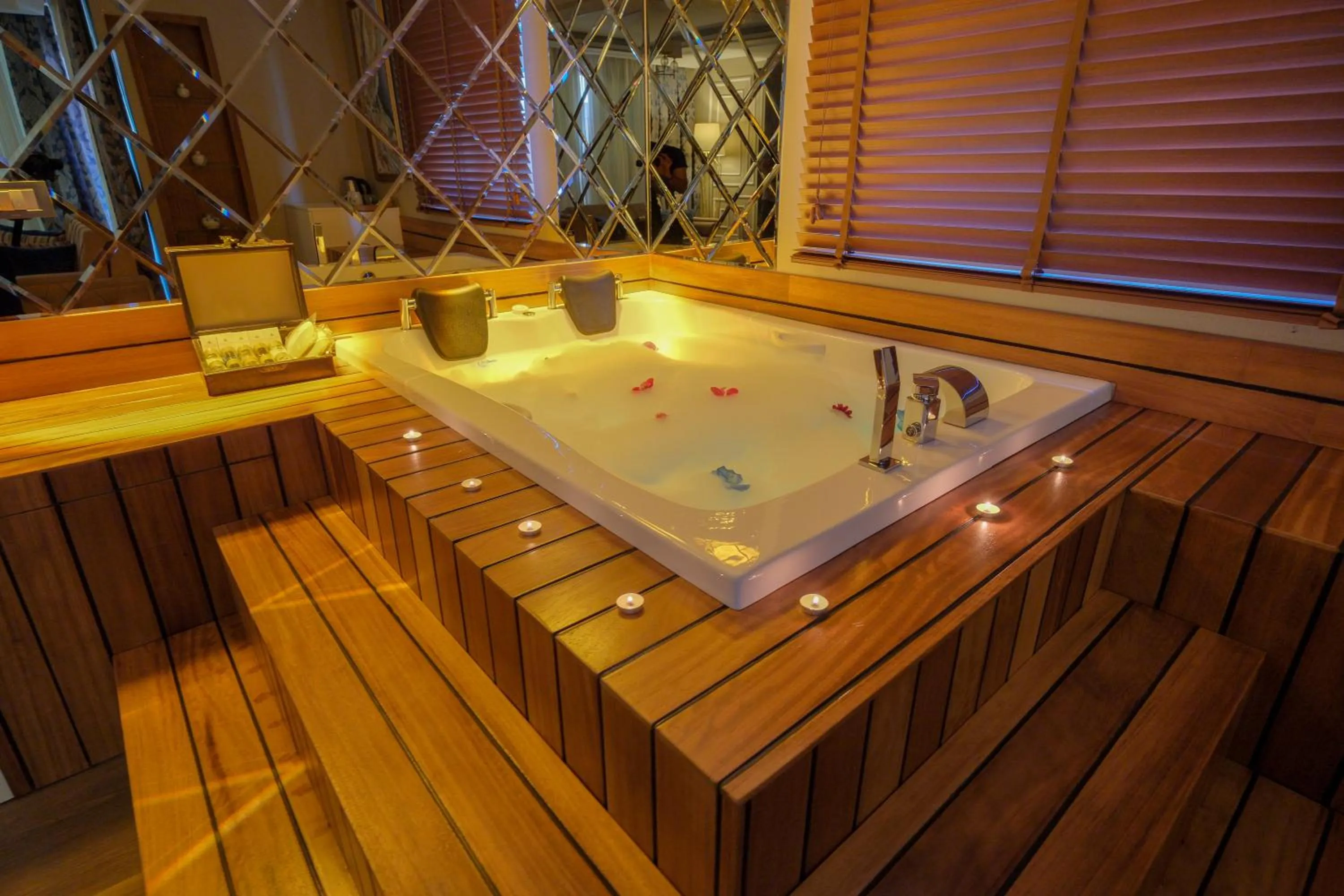 Elysium Green Suites