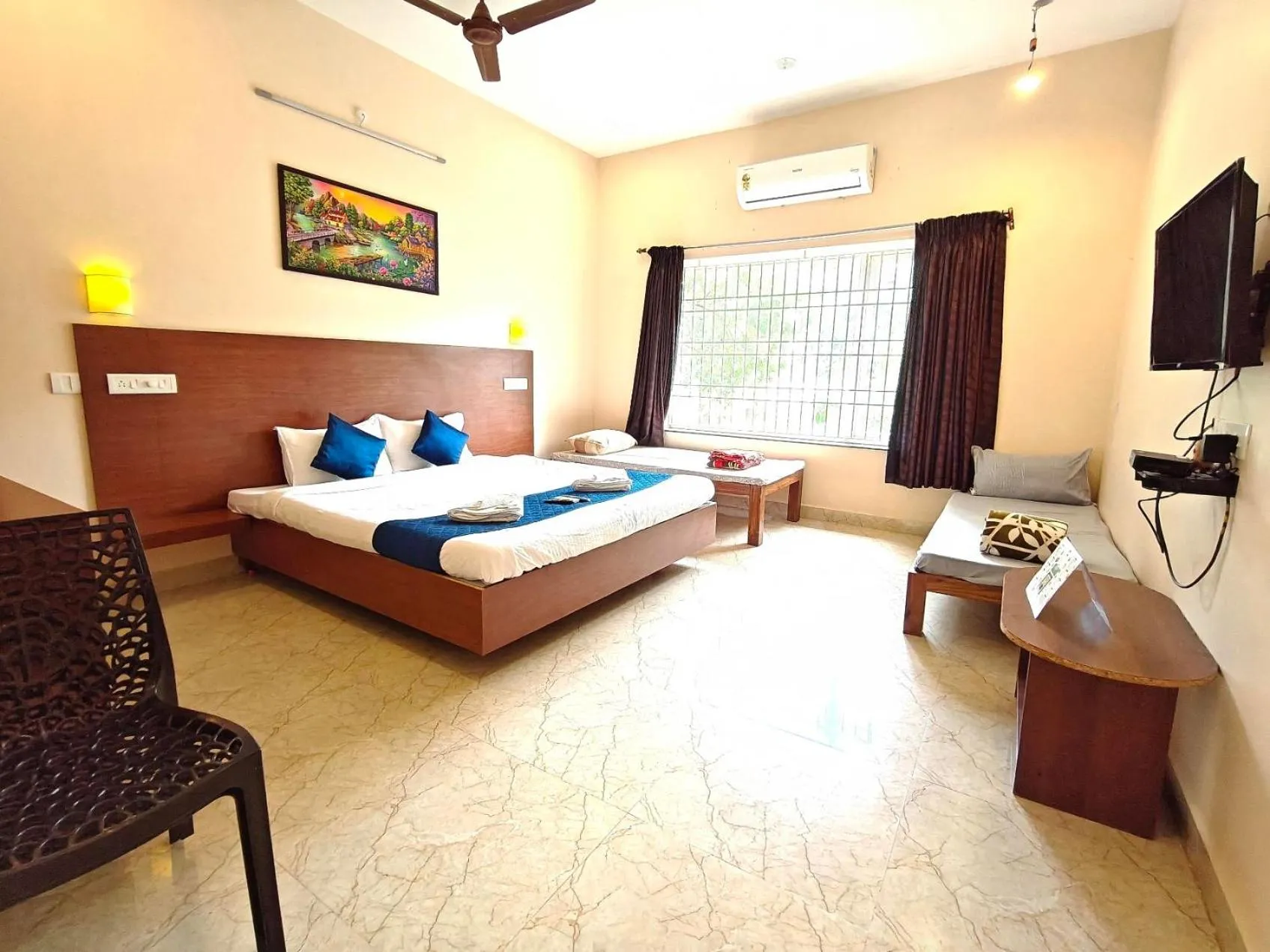 TV and multimedia in PV Resort - Auro Beach