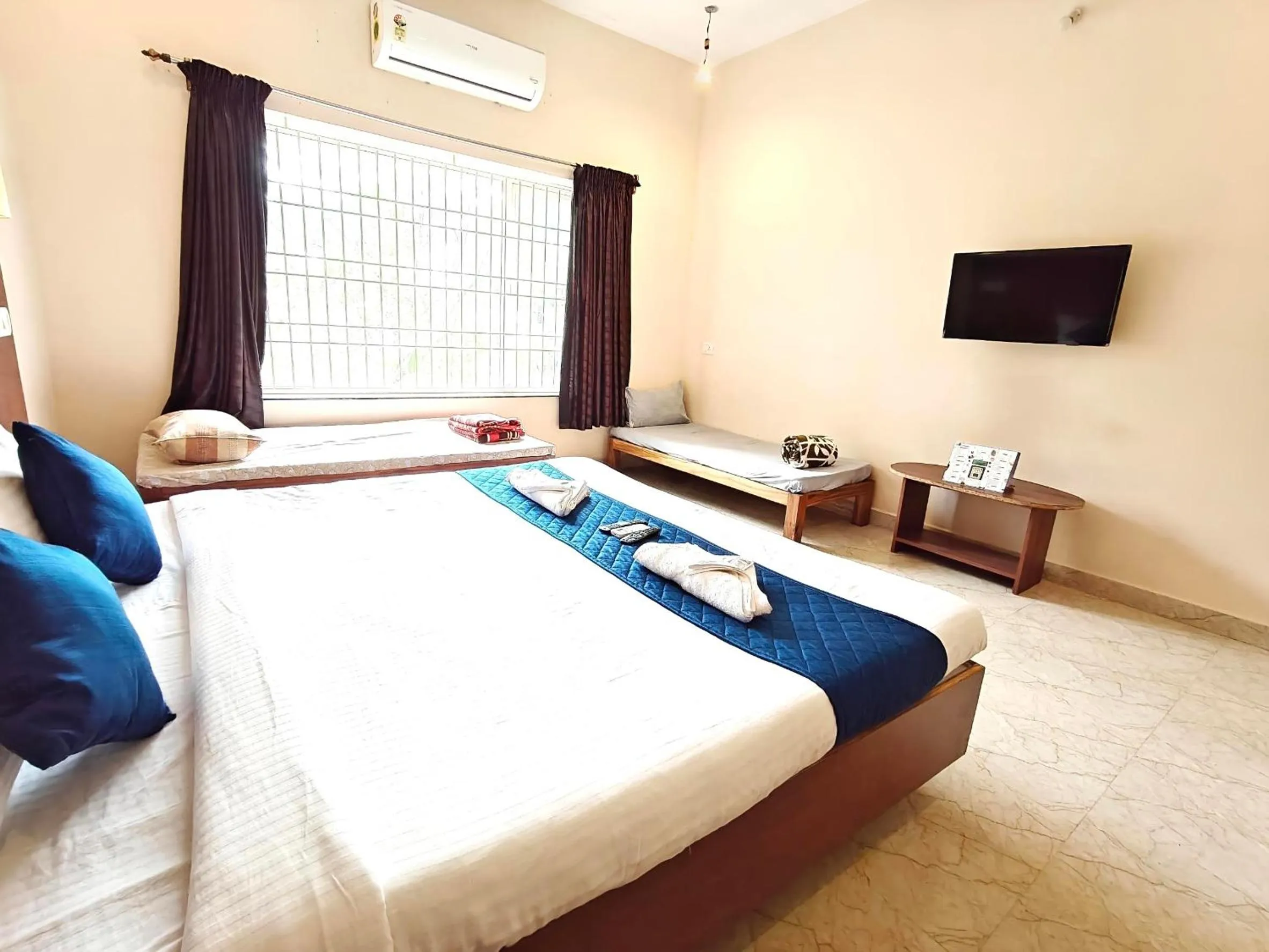 TV and multimedia in PV Resort - Auro Beach