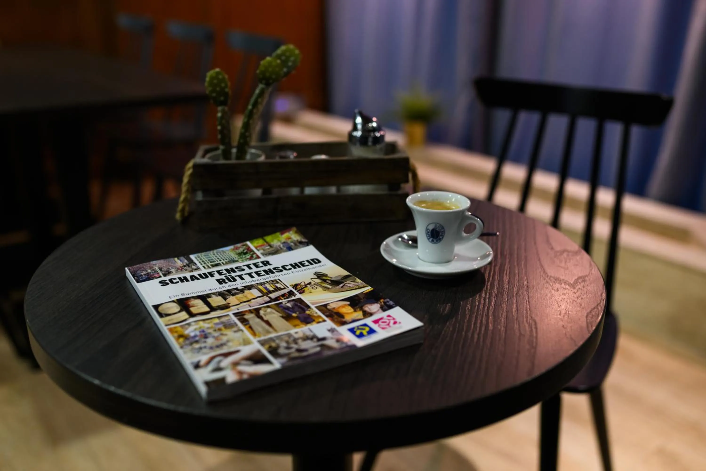 Seating area in Hotel Ambassador Essen
