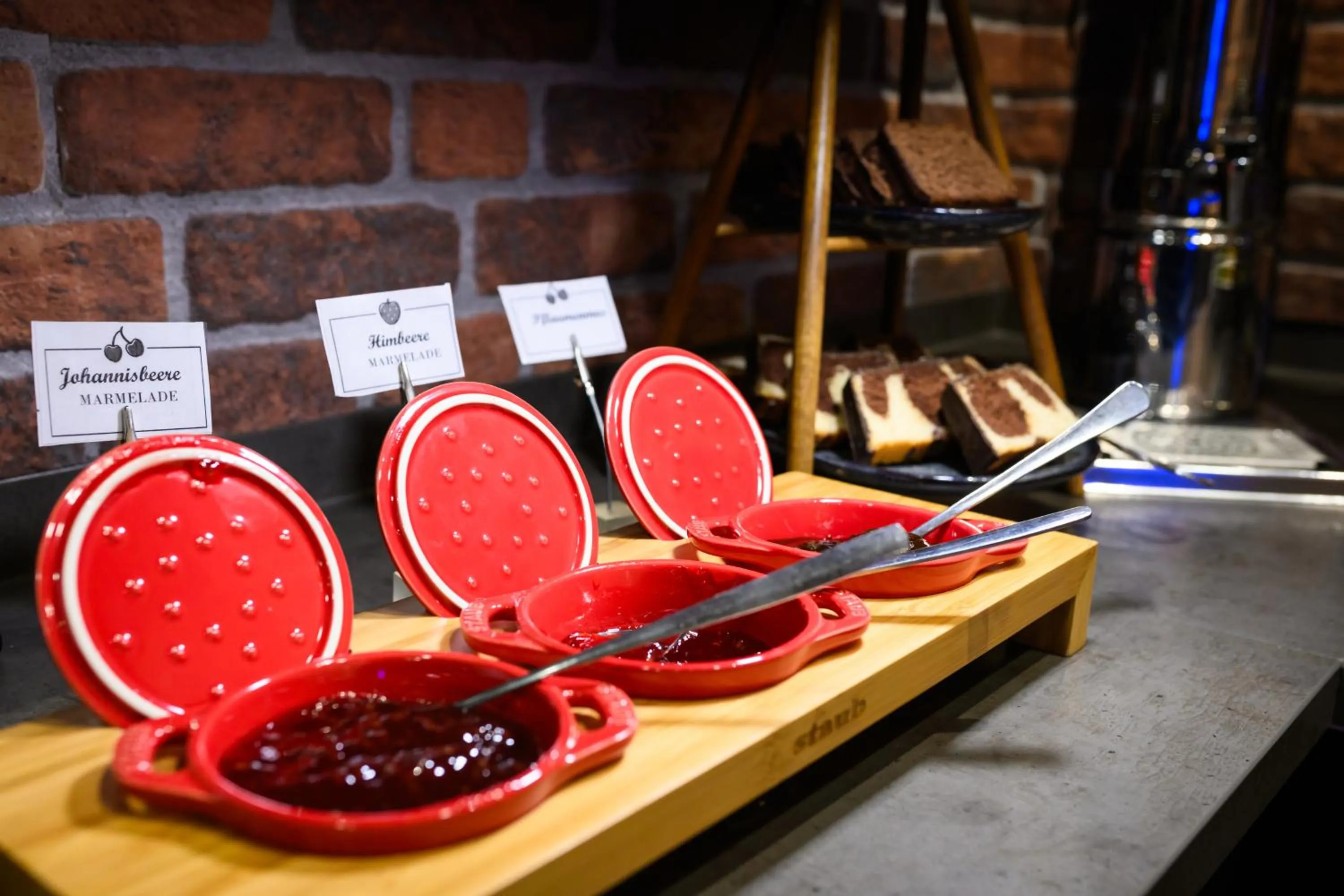 Food and drinks in Hotel Ambassador Essen