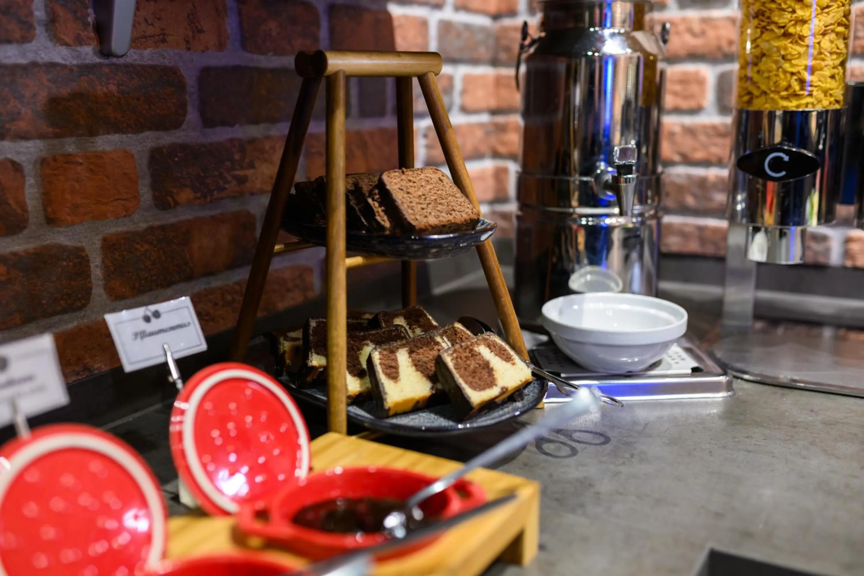 Food and drinks in Hotel Ambassador Essen