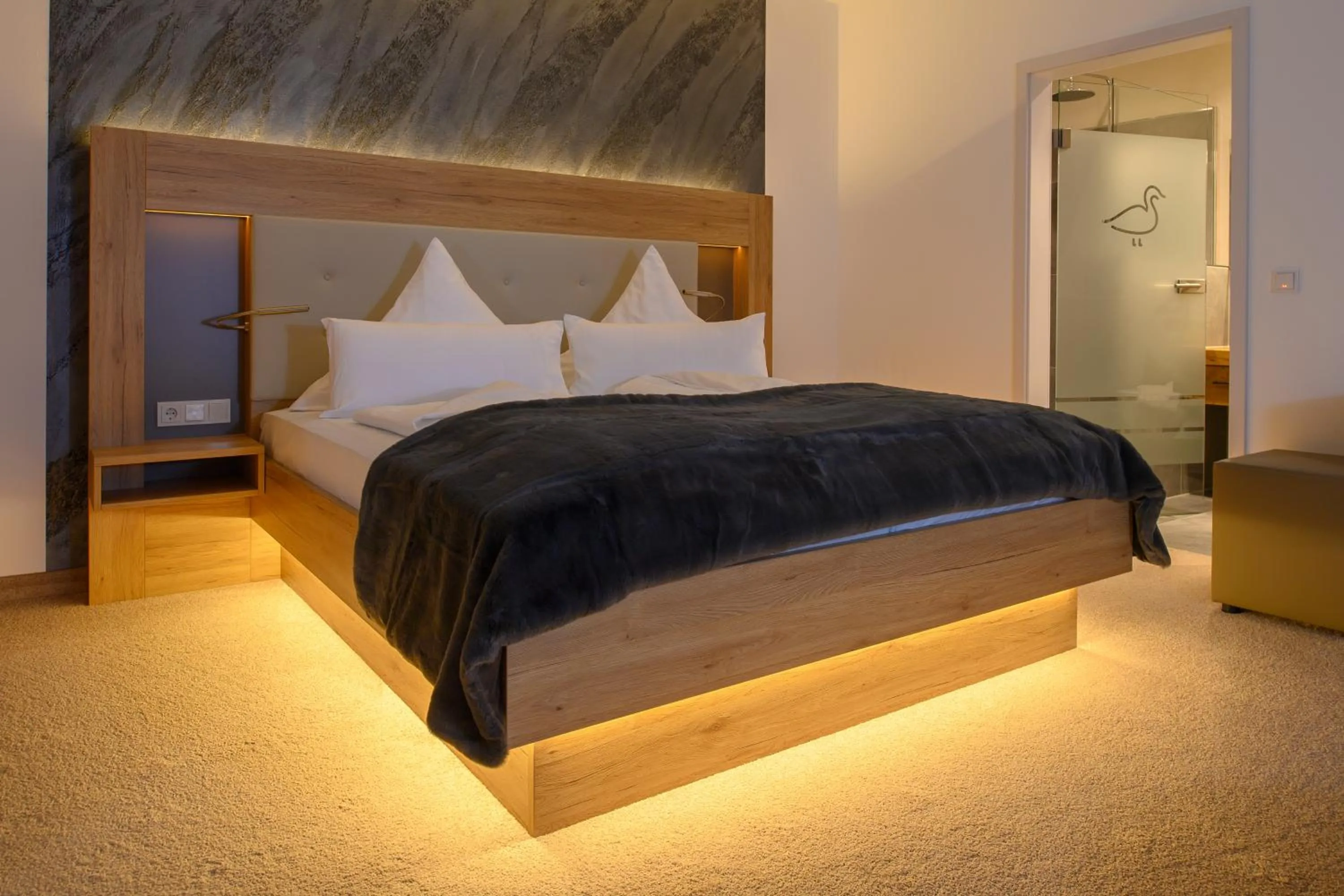 Photo of the whole room, Bed in Landhotel Jagdschlösschen