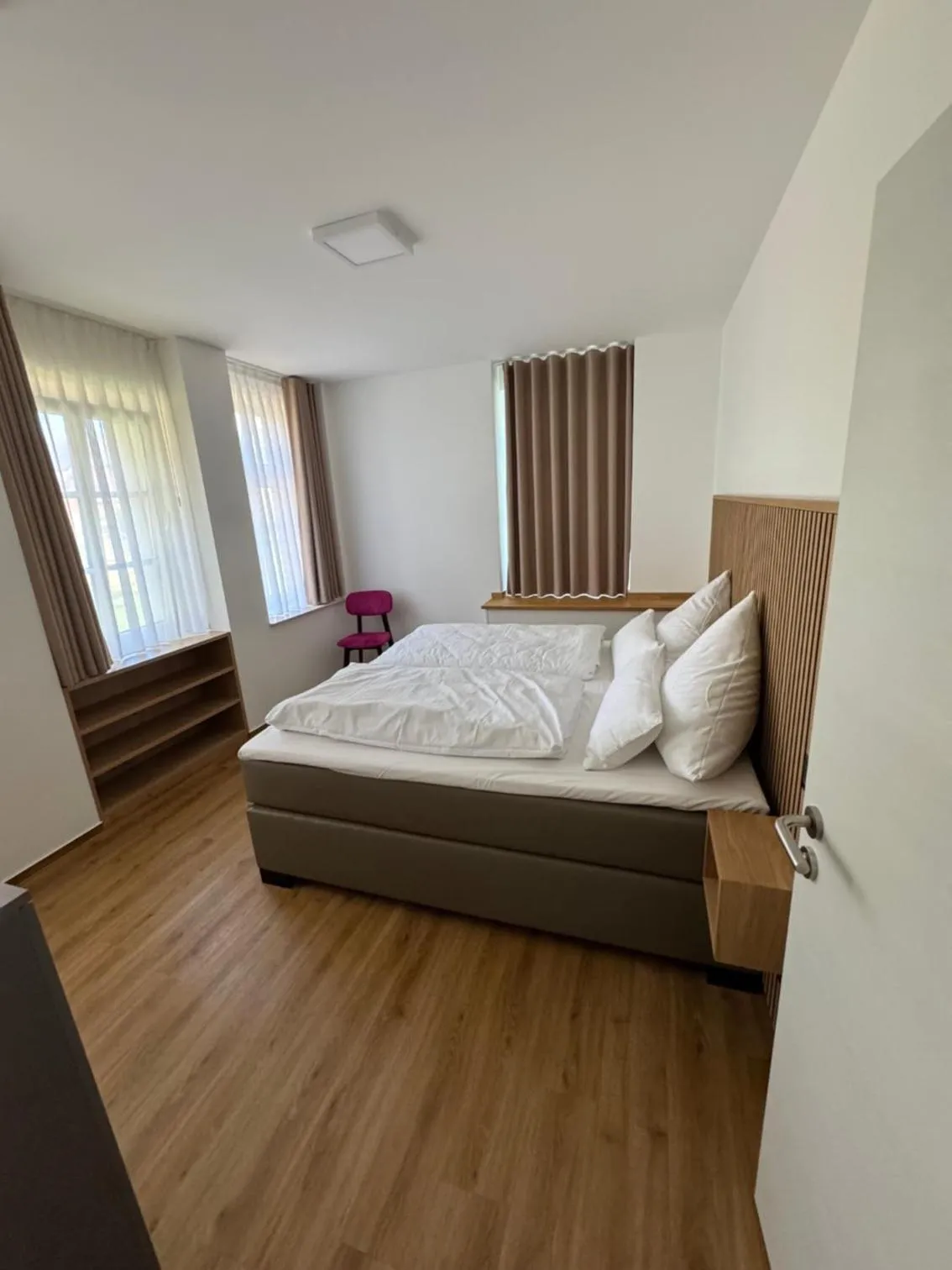 Bedroom, Bed in Landhotel Jagdschlösschen