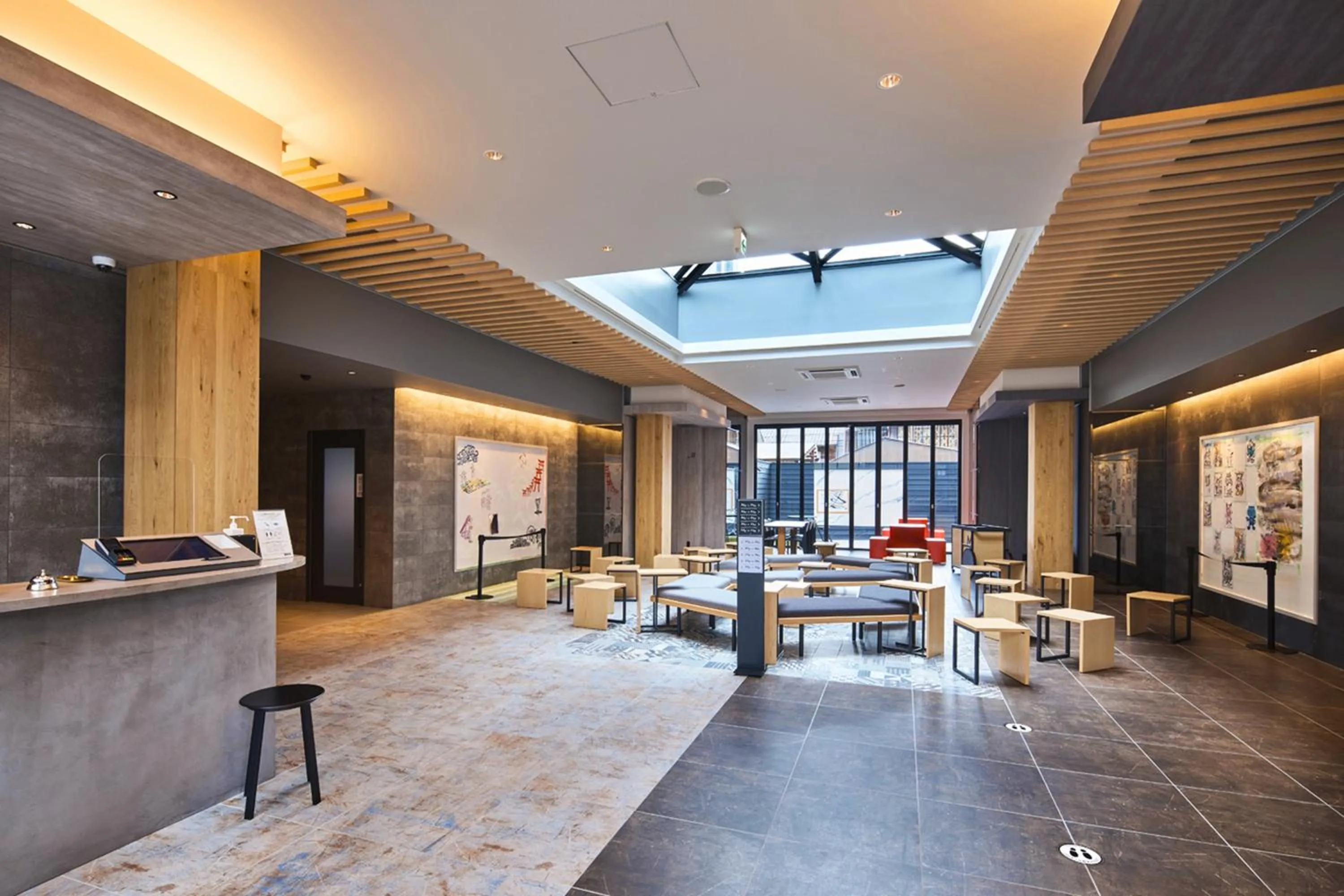 Lobby or reception in Hotel Pagong with M's