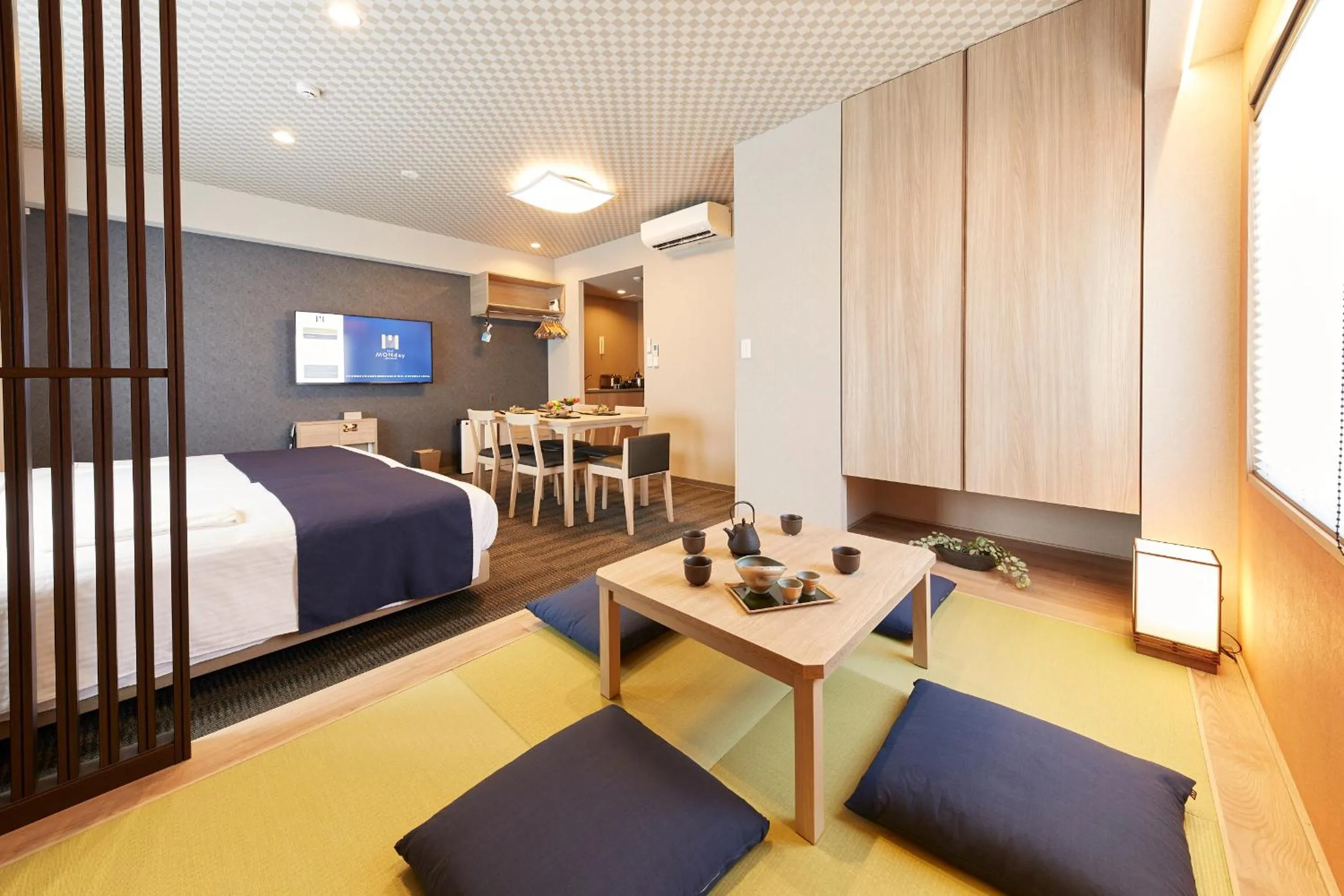 Bed in MONday Apart Premium UENO OKACHIMACHI