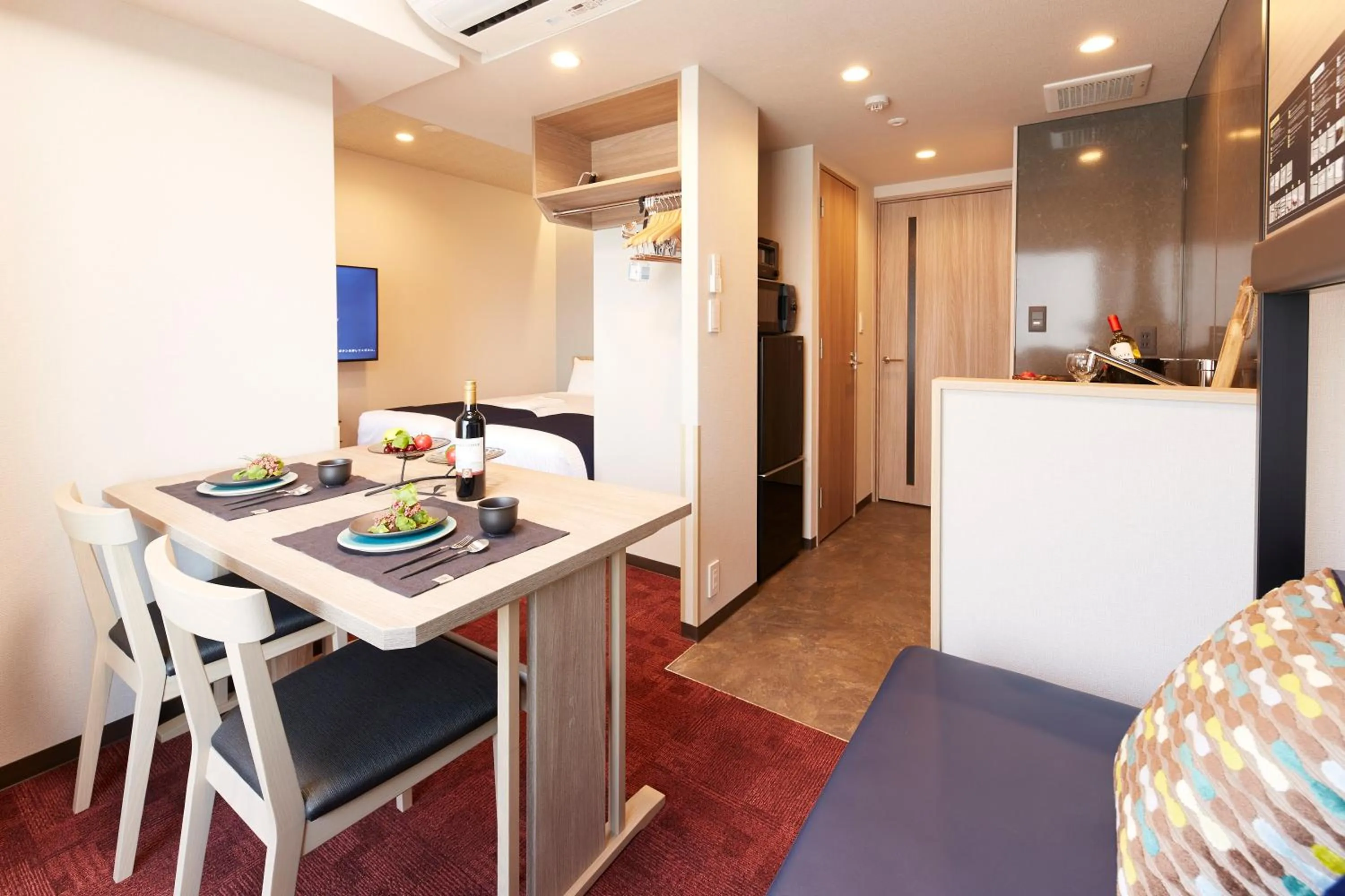 Photo of the whole room in MONday Apart Premium KYOTO Station