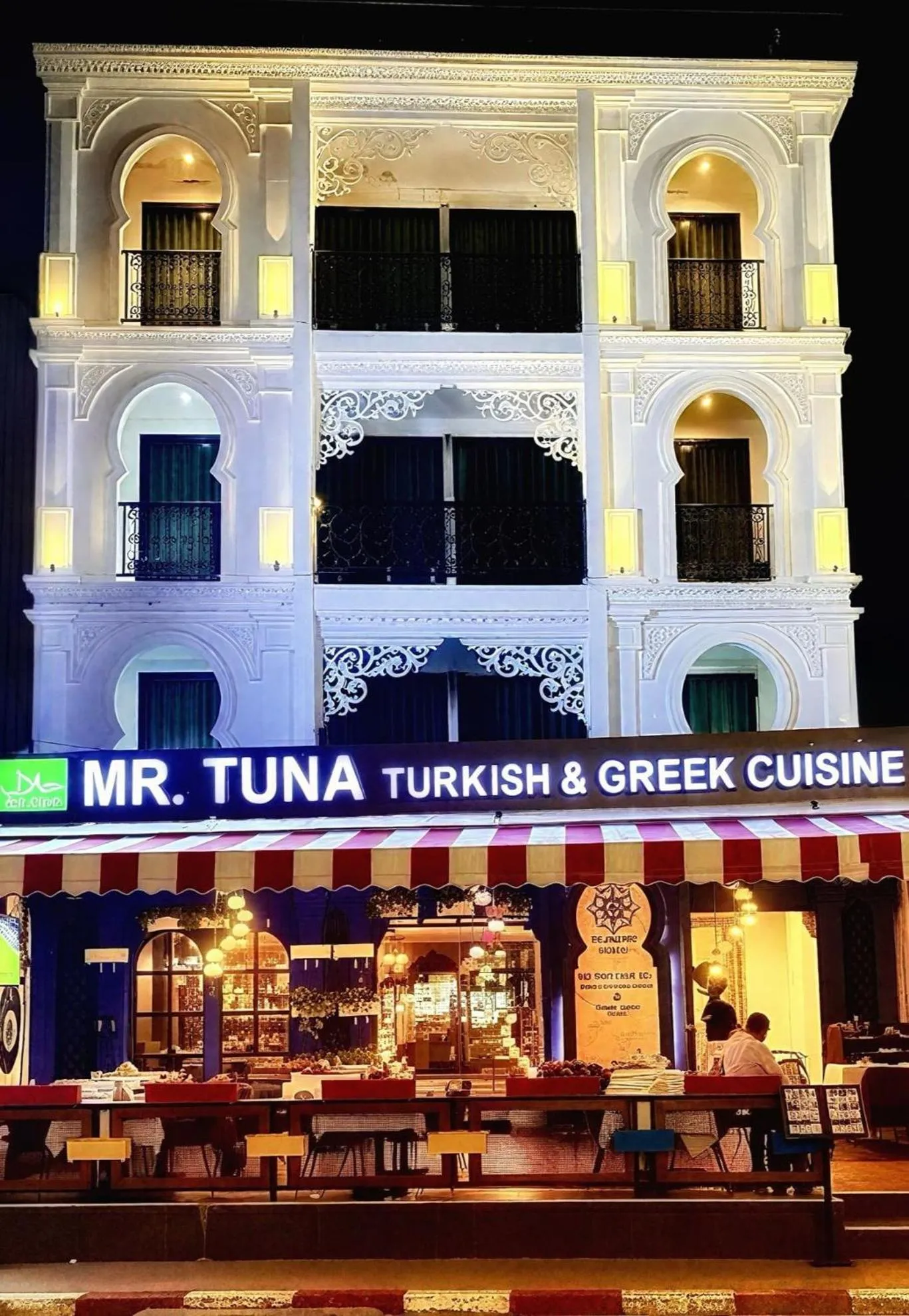 Property building in Le Maroc Hotel Patong