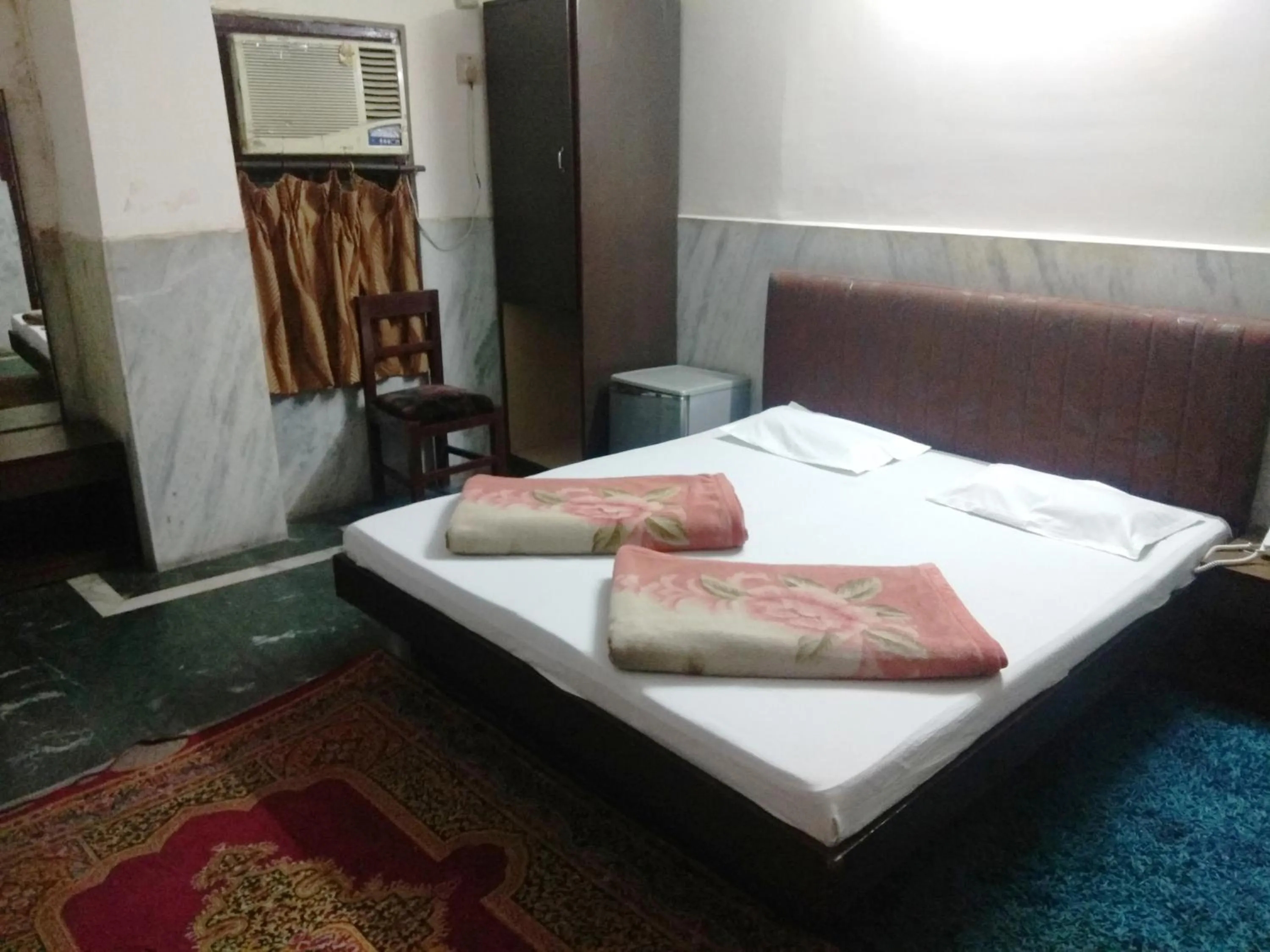 Bed in Hotel Prince